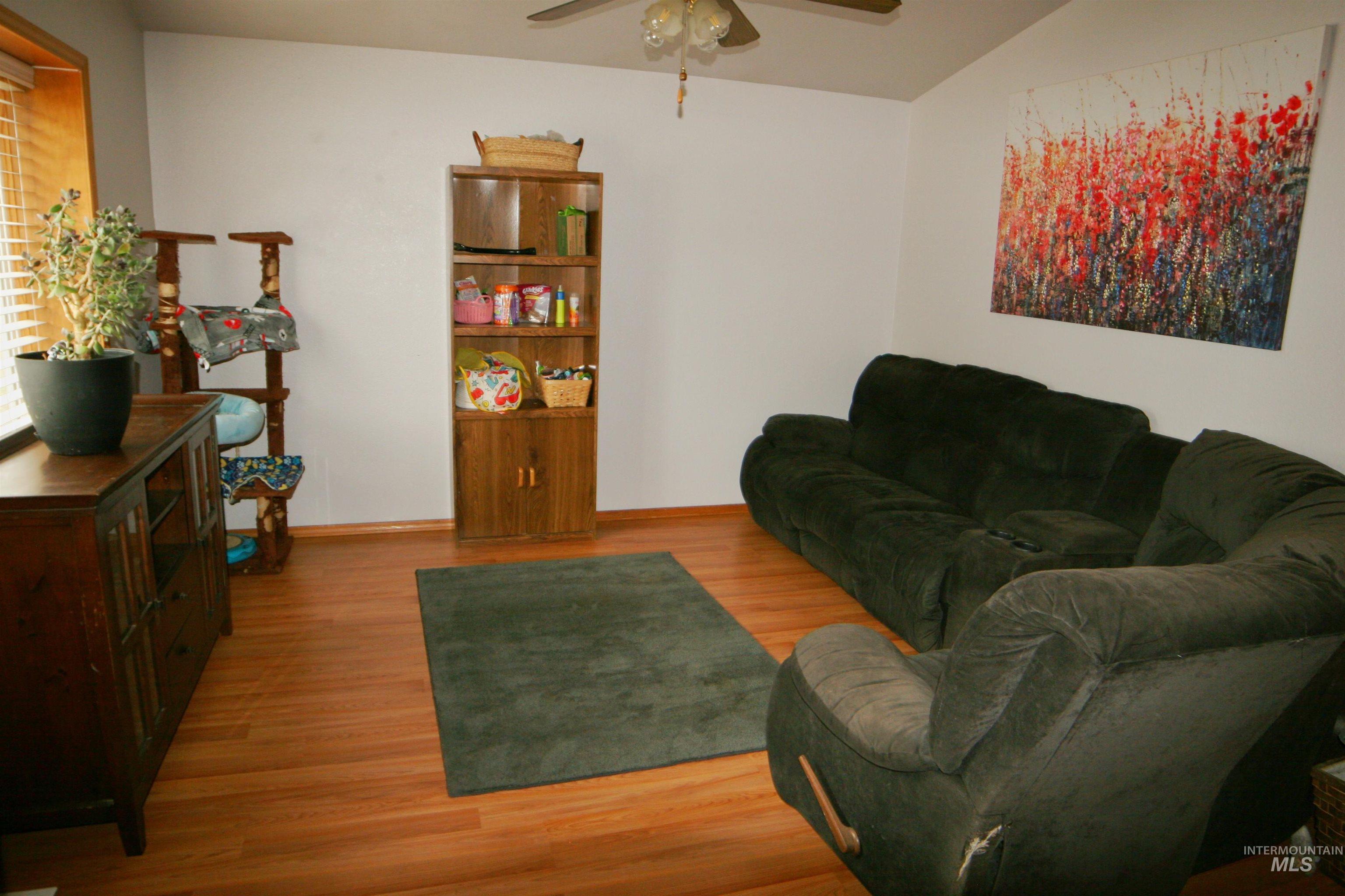 6132 N Brook Pl, Garden City, Idaho 83714, 2 Bedrooms, 1 Bathroom, Residential For Sale, Price $349,000,MLS 99000383
