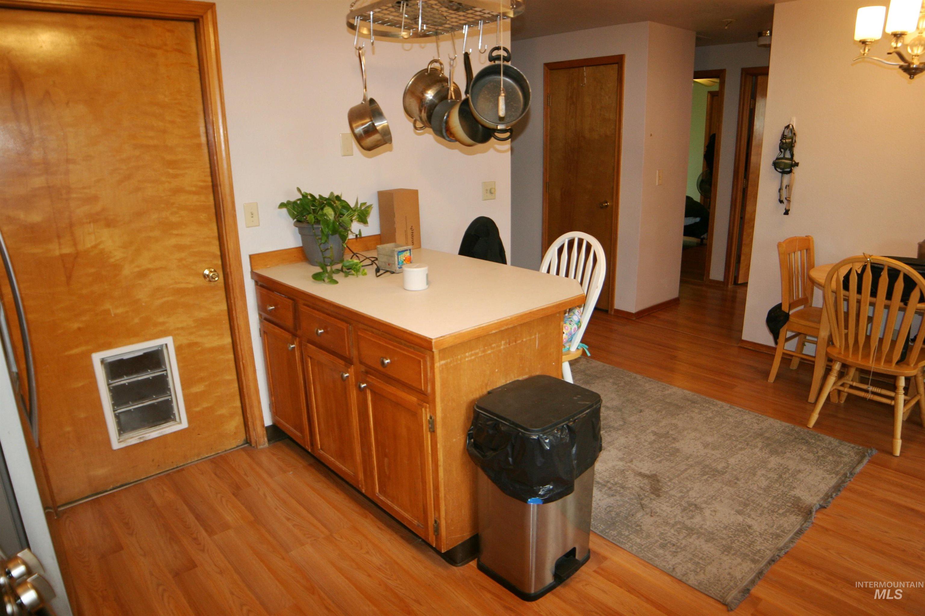6132 N Brook Pl, Garden City, Idaho 83714, 2 Bedrooms, 1 Bathroom, Residential For Sale, Price $349,000,MLS 99000383