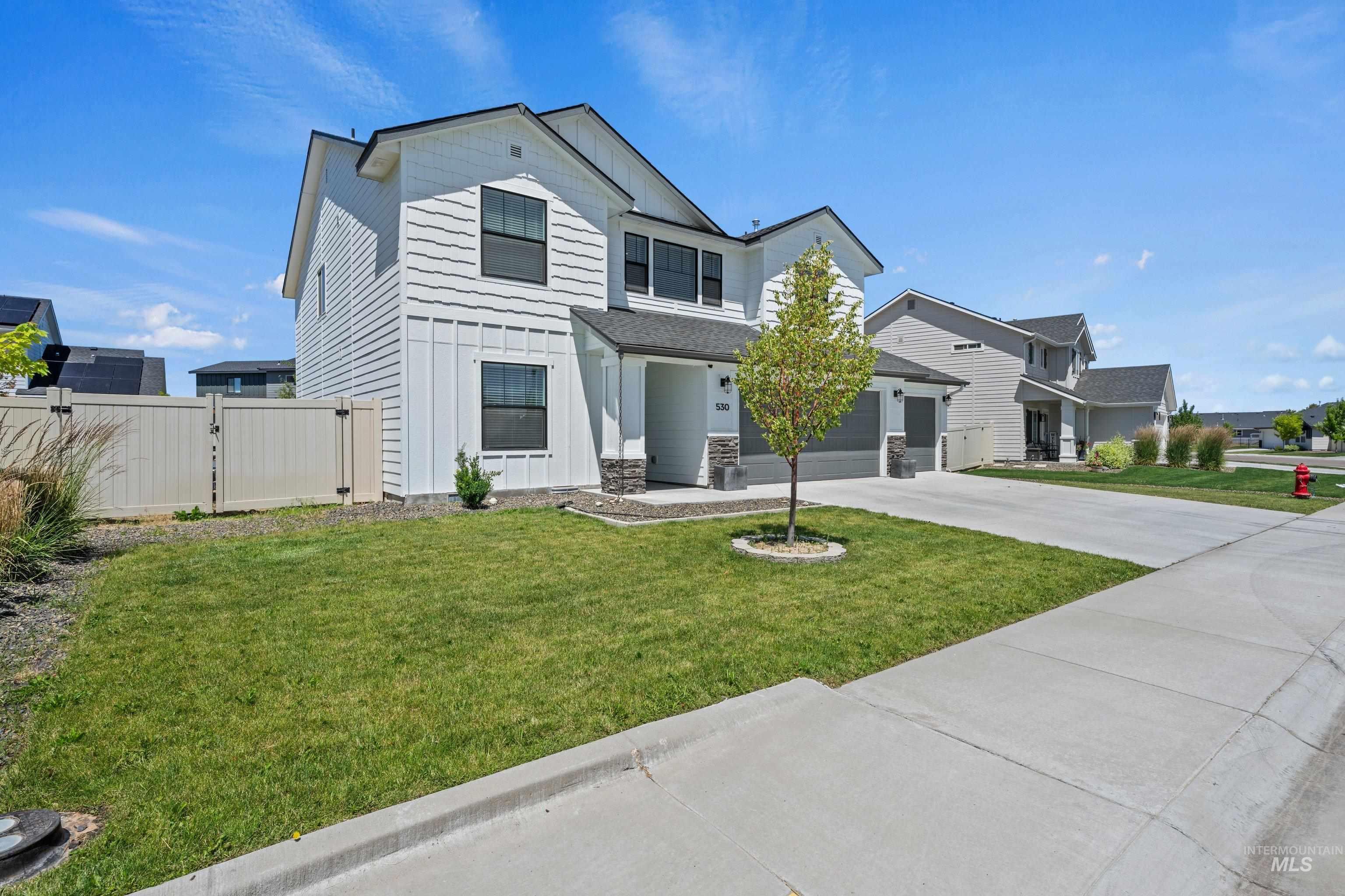 530 W Screech Owl Dr., Kuna, Idaho 83634, 4 Bedrooms, 3 Bathrooms, Residential For Sale, Price $539,000,MLS 99000430