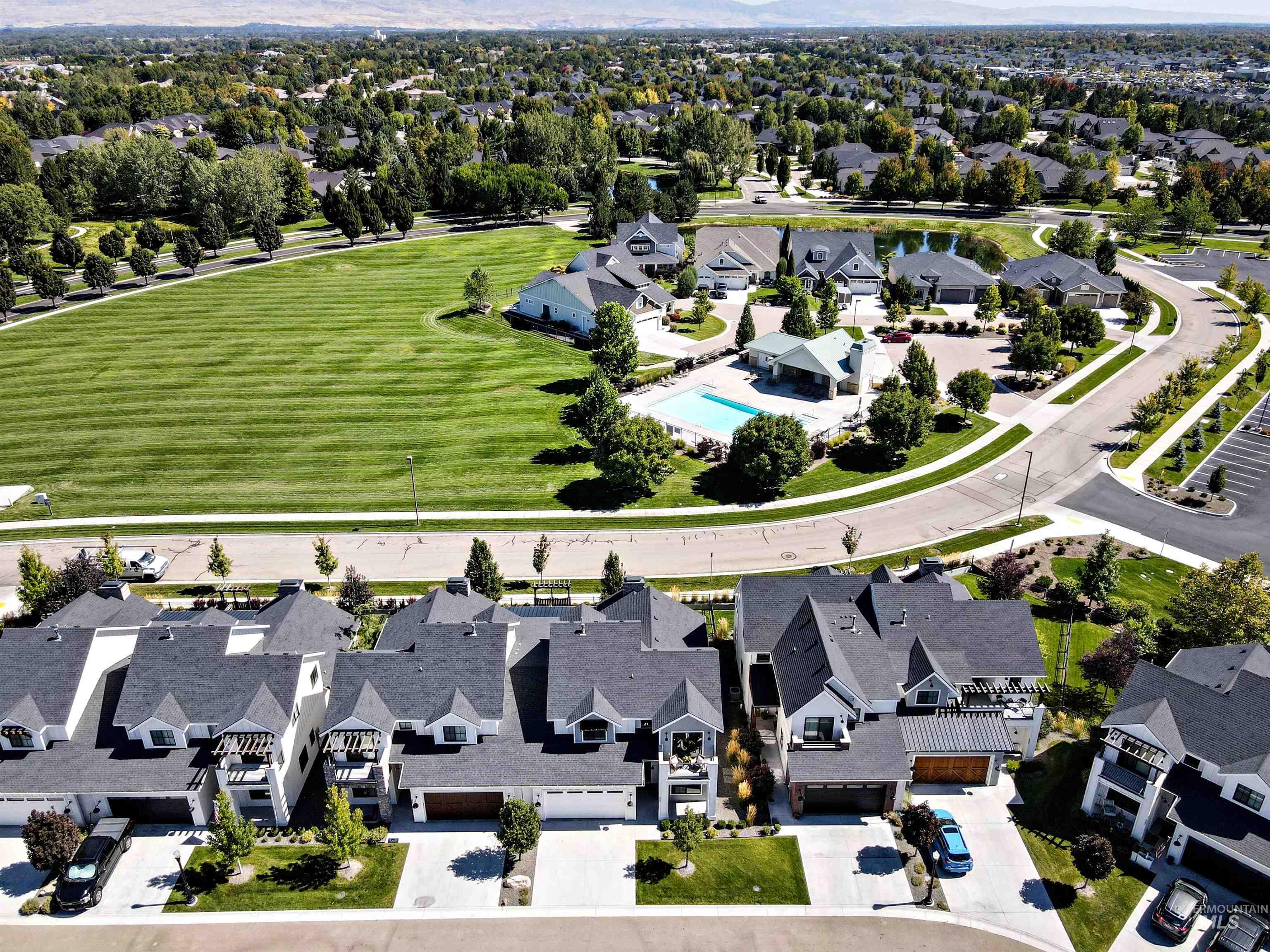 6642 N Asissi Lane, Meridian, Idaho 83646, 3 Bedrooms, 2.5 Bathrooms, Residential For Sale, Price $659,000,MLS 99000445