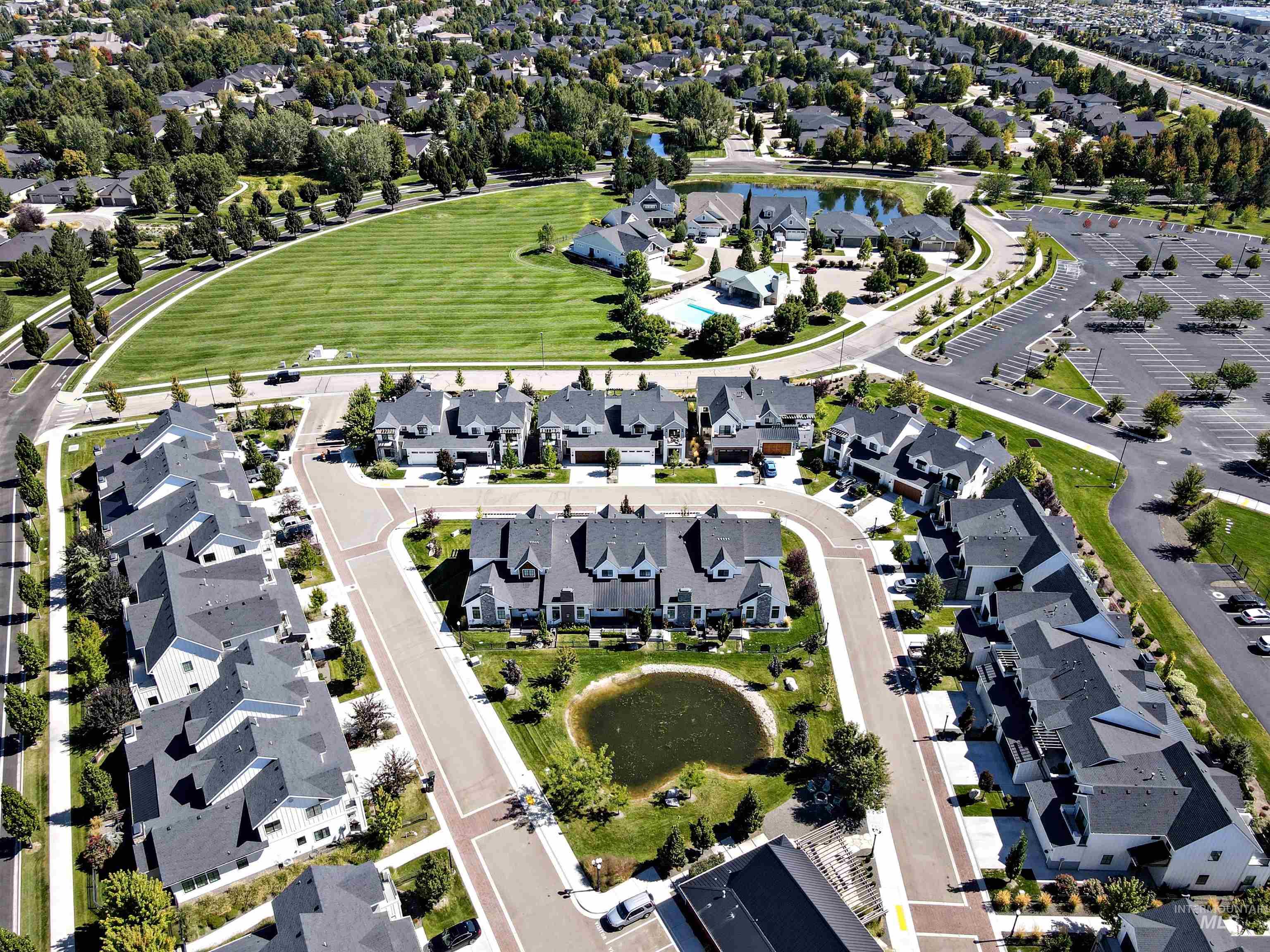 6642 N Asissi Lane, Meridian, Idaho 83646, 3 Bedrooms, 2.5 Bathrooms, Residential For Sale, Price $659,000,MLS 99000445