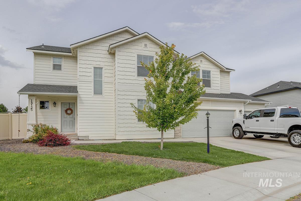 13125 S Chawon River Ave, Nampa, Idaho 83686, 3 Bedrooms, 2.5 Bathrooms, Residential For Sale, Price $459,999,MLS 99000463