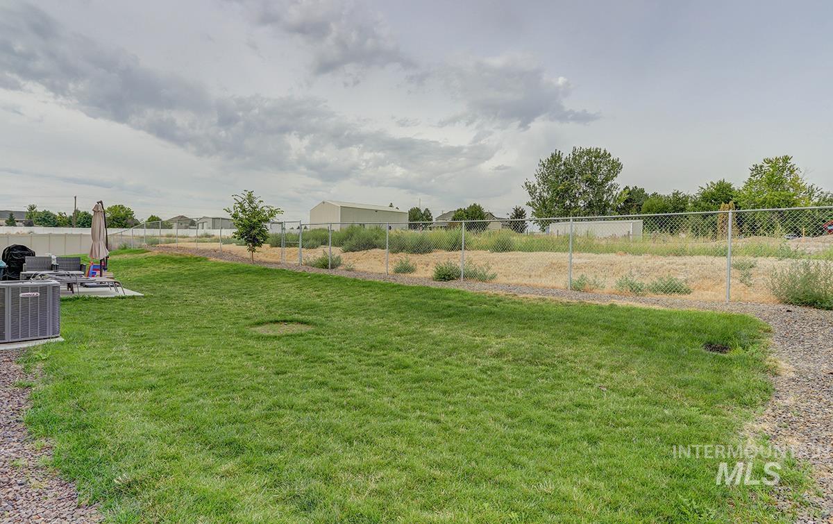 13125 S Chawon River Ave, Nampa, Idaho 83686, 3 Bedrooms, 2.5 Bathrooms, Residential For Sale, Price $459,999,MLS 99000463