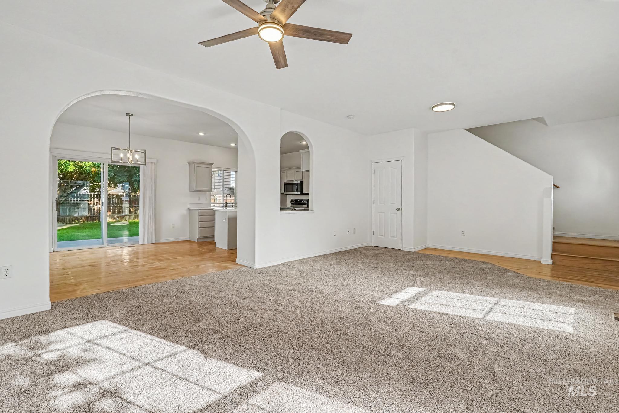 2564 N Monaco, Meridian, Idaho 83646, 4 Bedrooms, 3 Bathrooms, Residential For Sale, Price $469,000,MLS 99000487