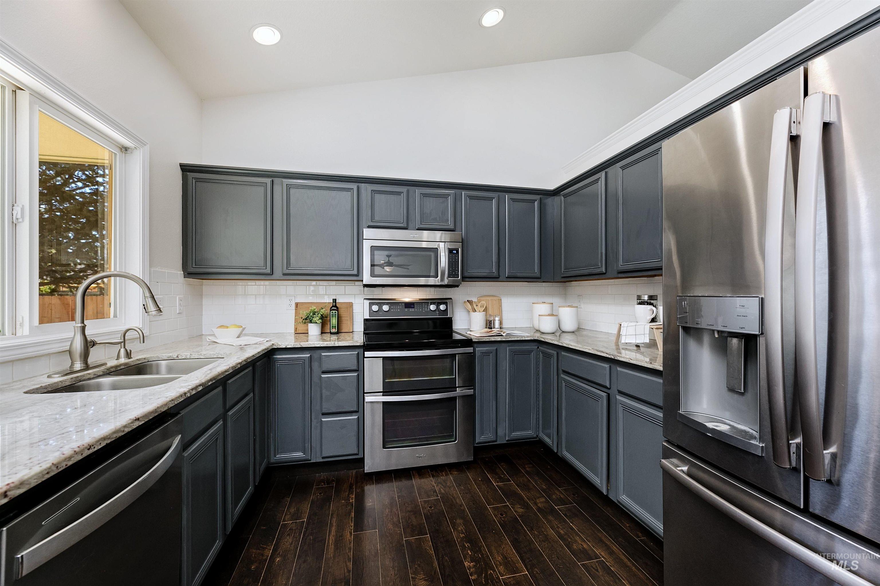 1525 E Doberman St., Meridian, Idaho 83642, 4 Bedrooms, 3 Bathrooms, Residential For Sale, Price $539,900,MLS 99000489