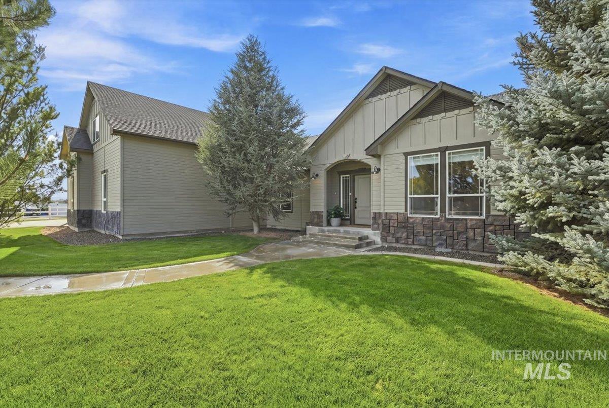 14469 Bighorn Dr, Nampa, Idaho 83651, 4 Bedrooms, 3 Bathrooms, Residential For Sale, Price $799,995,MLS 99000490