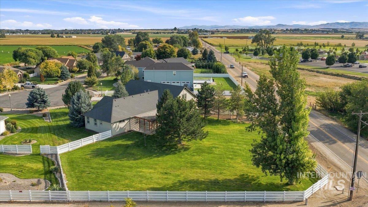 14469 Bighorn Dr, Nampa, Idaho 83651, 4 Bedrooms, 3 Bathrooms, Residential For Sale, Price $799,995,MLS 99000490