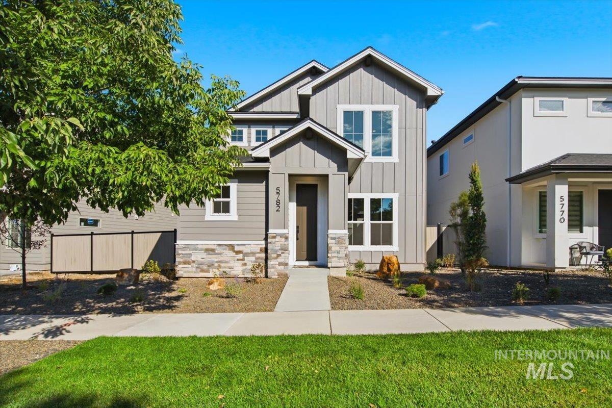 5830 W Avimor Dr., Boise, Idaho 83714, 3 Bedrooms, 2.5 Bathrooms, Residential For Sale, Price $534,880,MLS 99000539