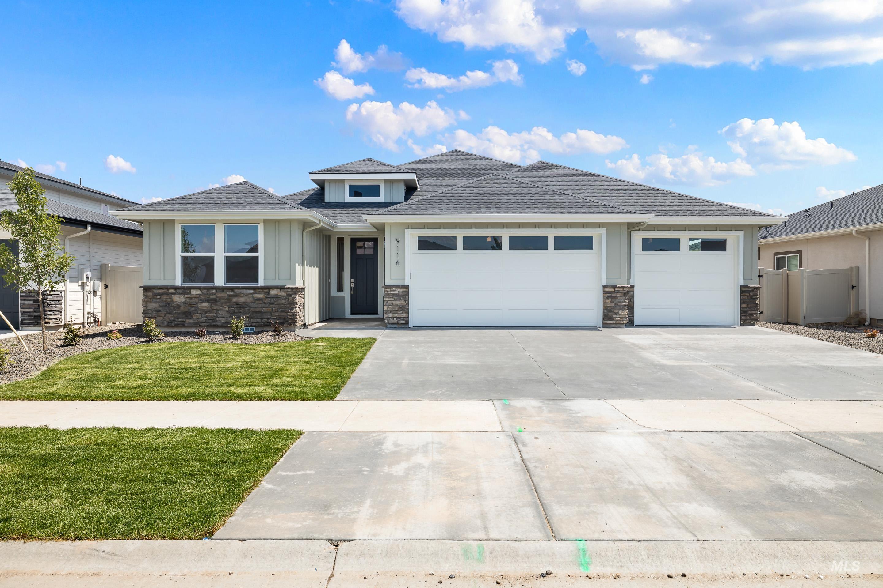 1317 E Andes Dr, Kuna, Idaho 83634, 3 Bedrooms, 2.5 Bathrooms, Residential For Sale, Price $699,900,MLS 99000571