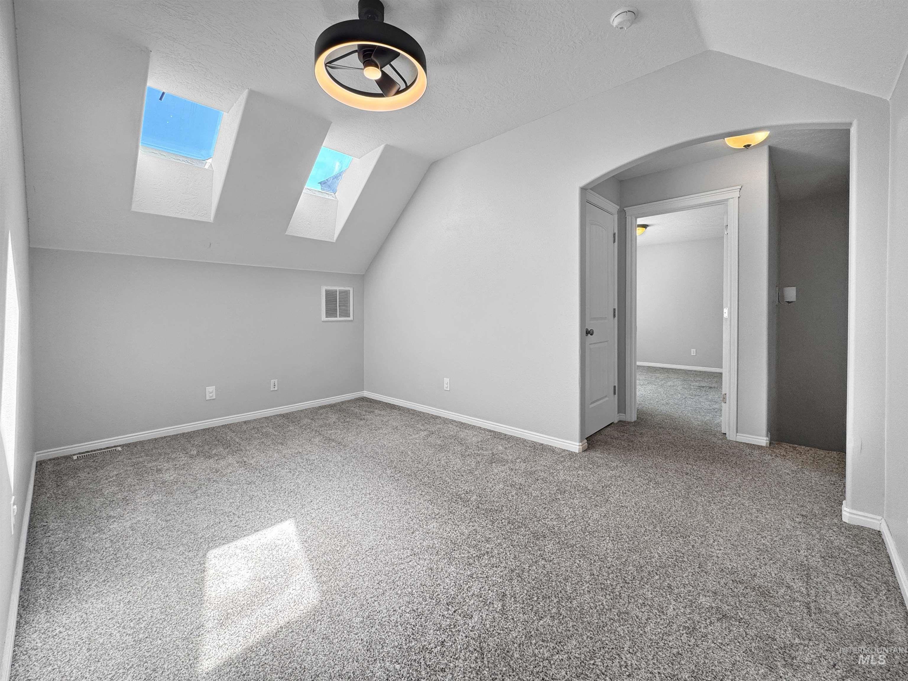 5495 N Fox Run Way, Meridian, Idaho 83646, 5 Bedrooms, 3 Bathrooms, Residential For Sale, Price $684,999,MLS 99000578