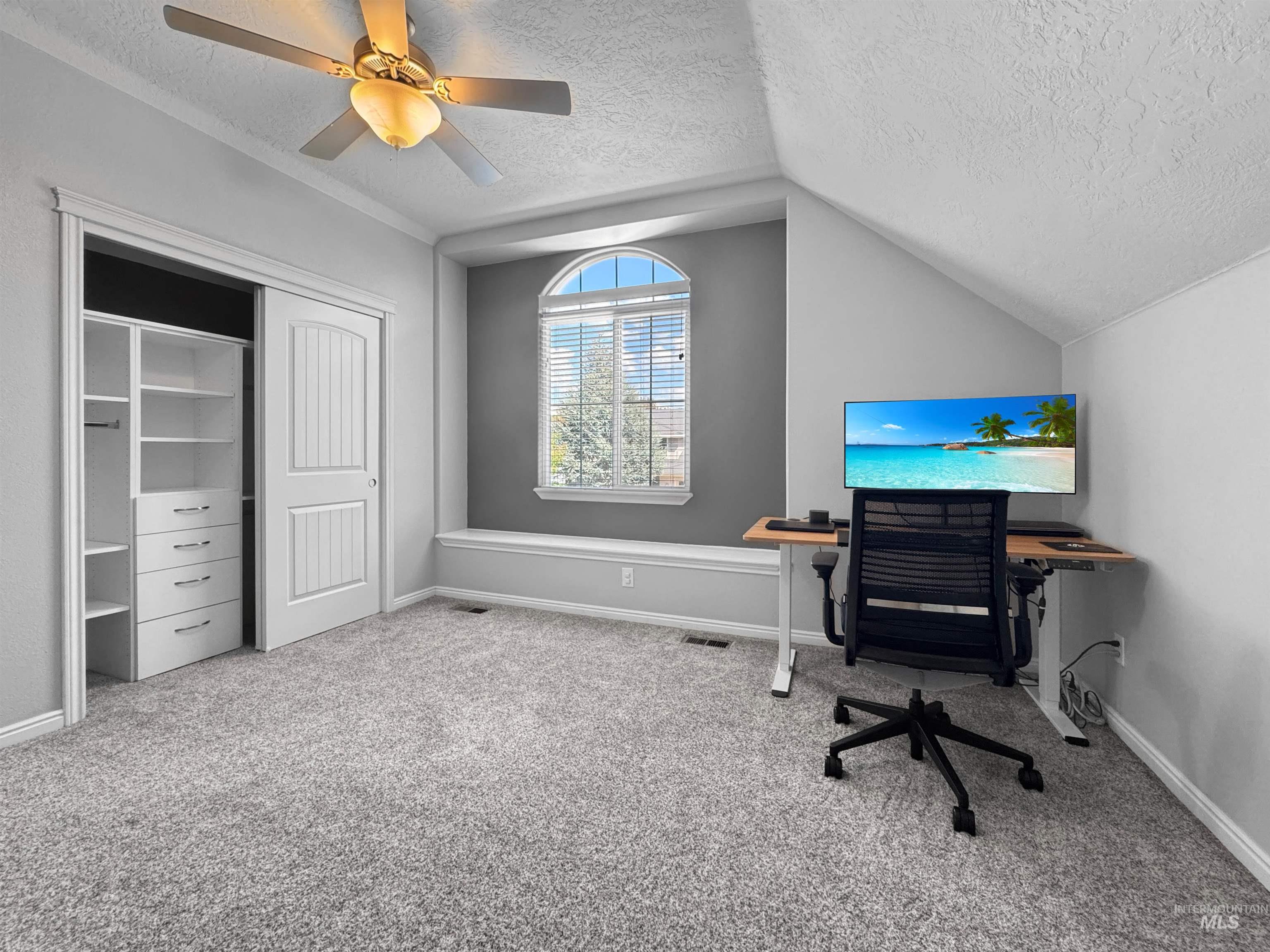 5495 N Fox Run Way, Meridian, Idaho 83646, 5 Bedrooms, 3 Bathrooms, Residential For Sale, Price $684,999,MLS 99000578