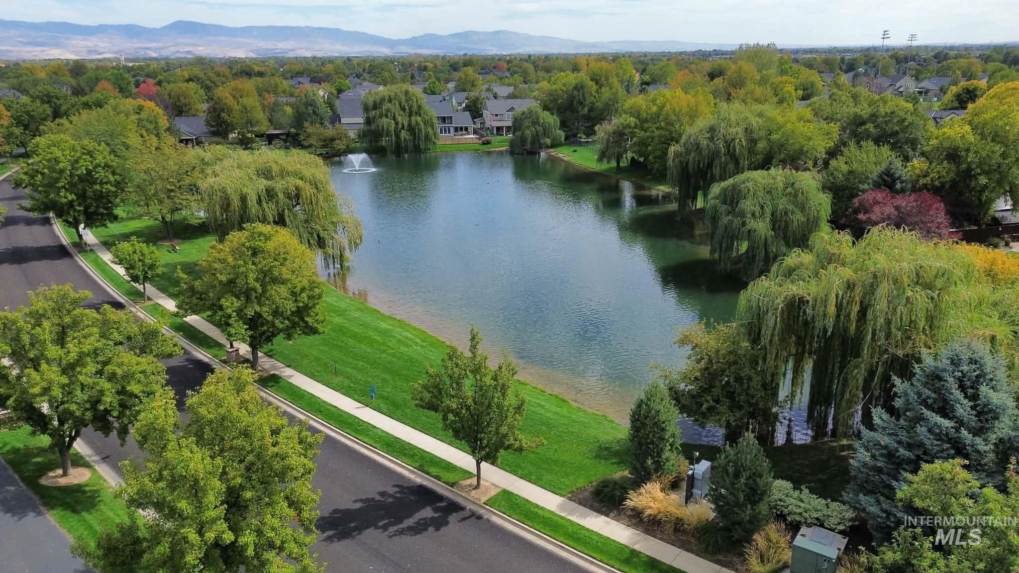5495 N Fox Run Way, Meridian, Idaho 83646, 5 Bedrooms, 3 Bathrooms, Residential For Sale, Price $684,999,MLS 99000578