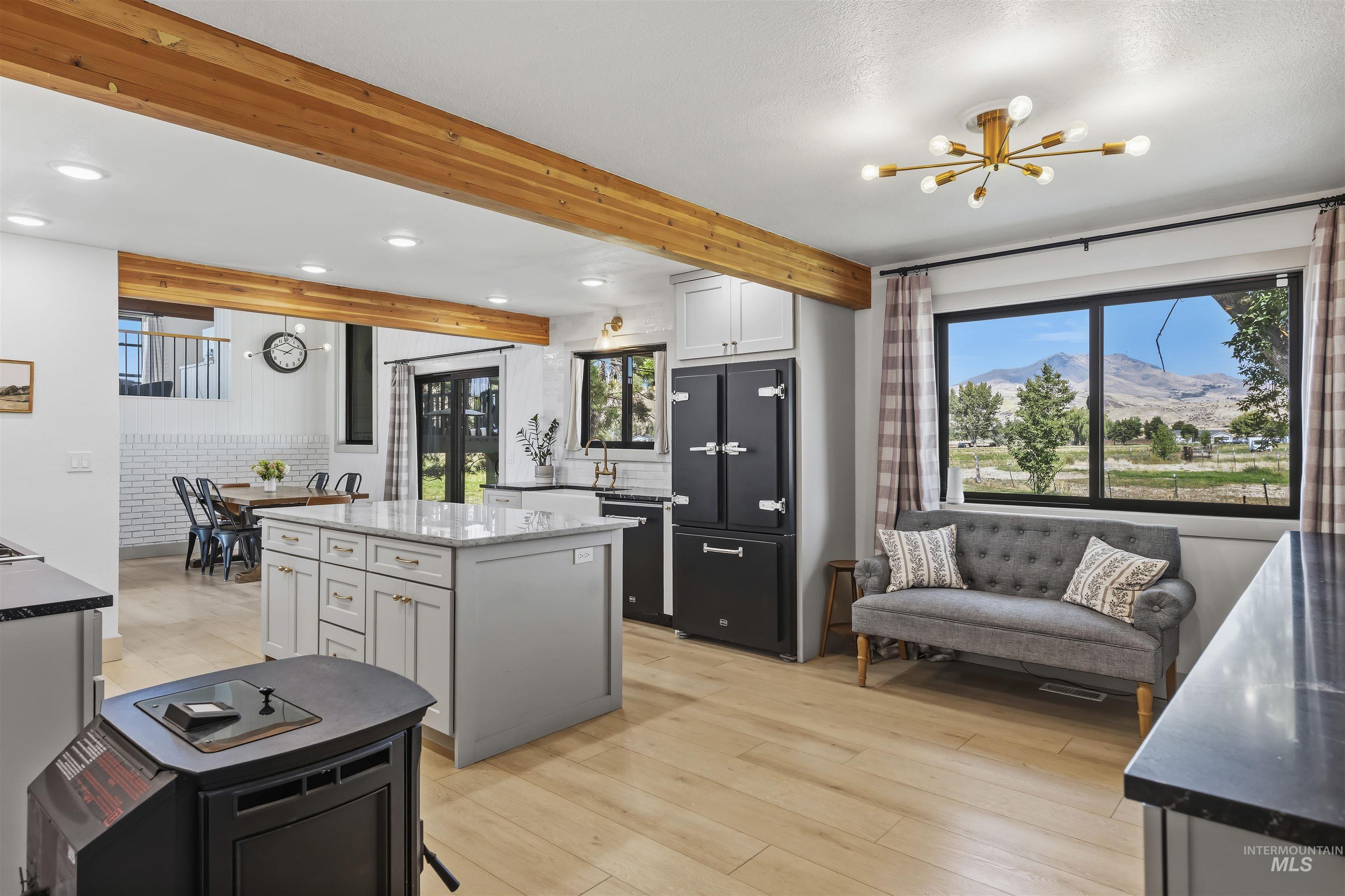 2700 N Plaza Rd, Emmett, Idaho 83617, 3 Bedrooms, 2.5 Bathrooms, Residential For Sale, Price $1,049,995,MLS 99000588