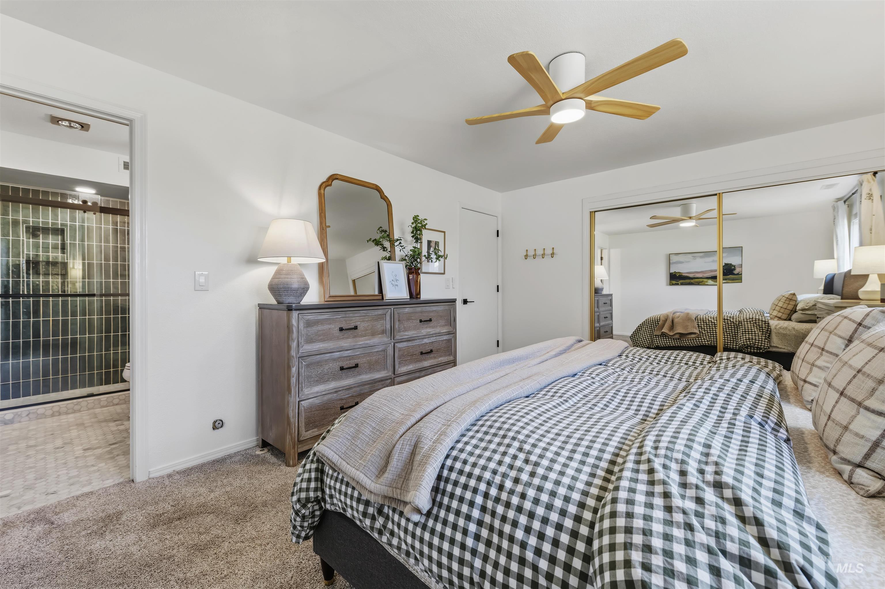 2700 N Plaza Rd, Emmett, Idaho 83617, 3 Bedrooms, 2.5 Bathrooms, Residential For Sale, Price $1,049,995,MLS 99000588