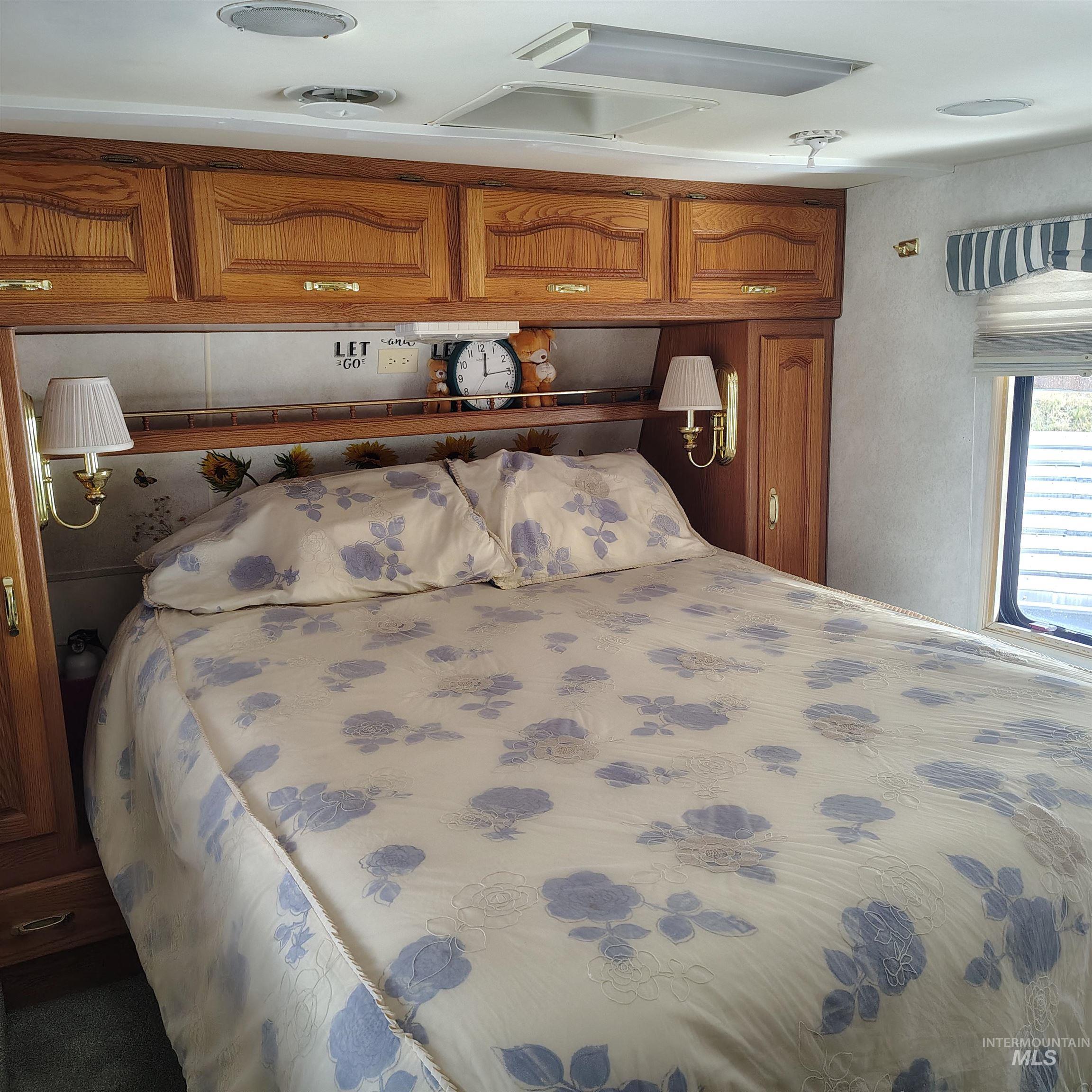 110 & 112 Coda Lane, Kamiah, Idaho 83536, 1 Bedroom, 1 Bathroom, Residential For Sale, Price $215,000,MLS 99000650