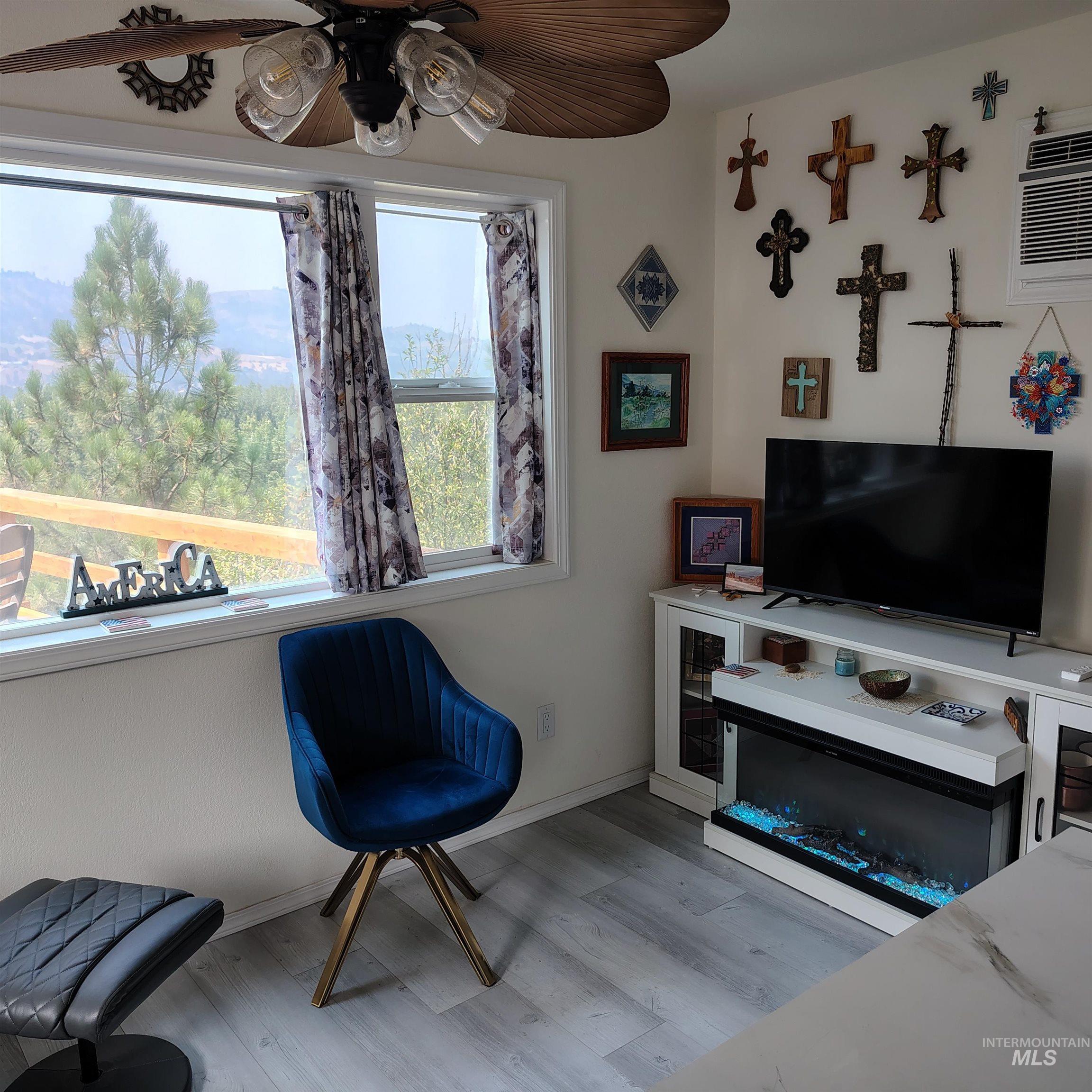 110 & 112 Coda Lane, Kamiah, Idaho 83536, 1 Bedroom, 1 Bathroom, Residential For Sale, Price $215,000,MLS 99000650