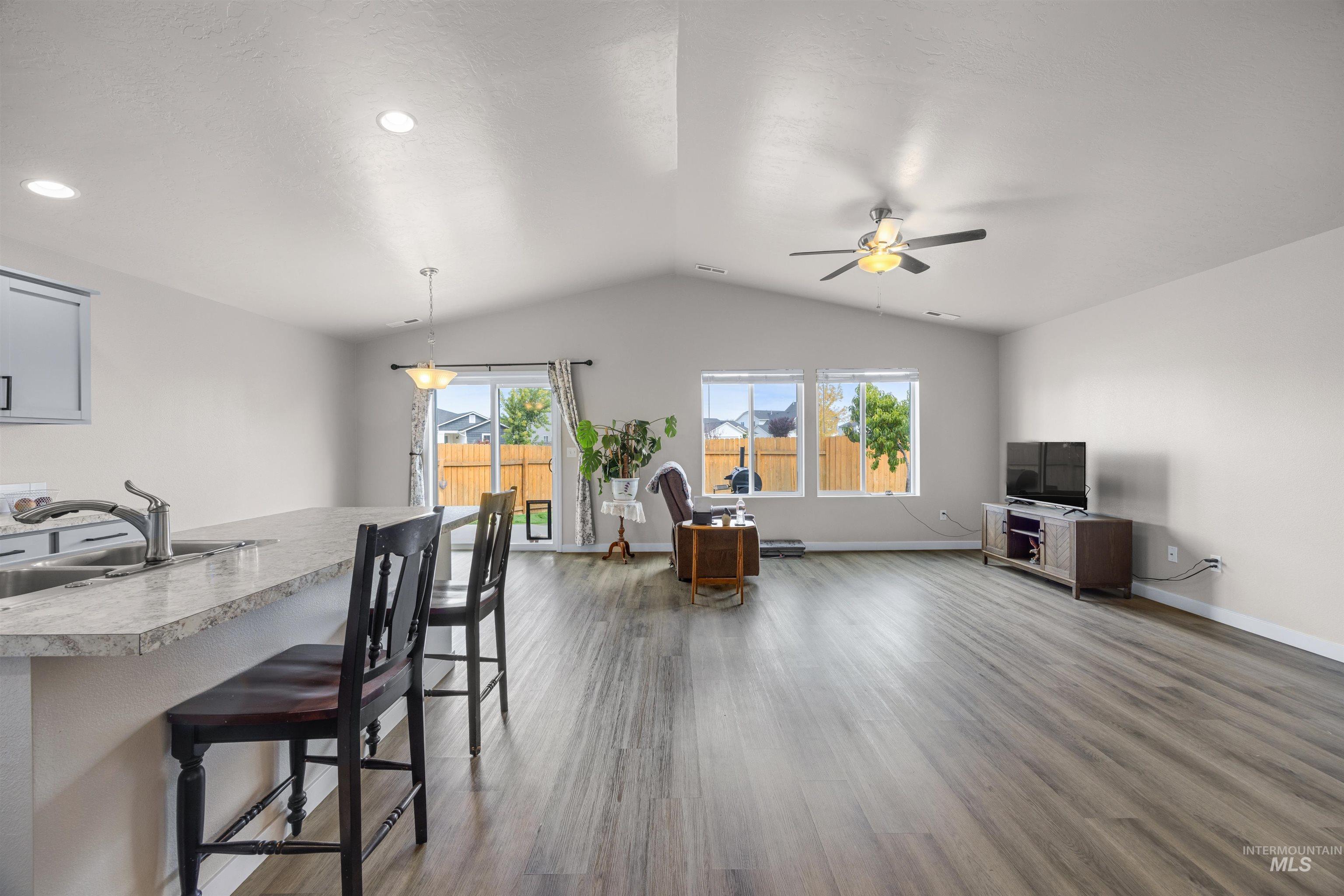 5515 Barkley Way, Caldwell, Idaho 83607, 4 Bedrooms, 2 Bathrooms, Residential For Sale, Price $424,968,MLS 99000670