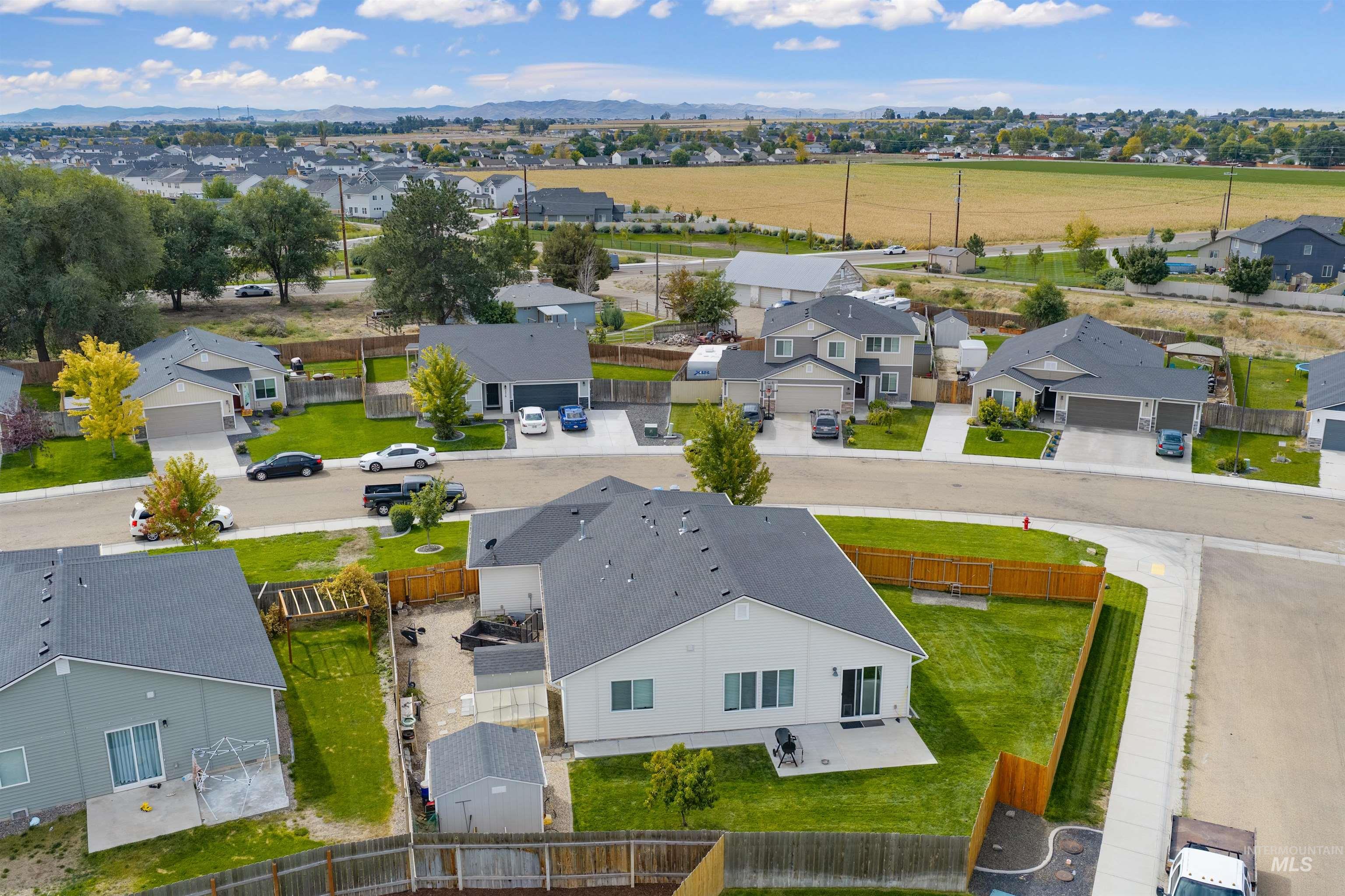 5515 Barkley Way, Caldwell, Idaho 83607, 4 Bedrooms, 2 Bathrooms, Residential For Sale, Price $424,968,MLS 99000670