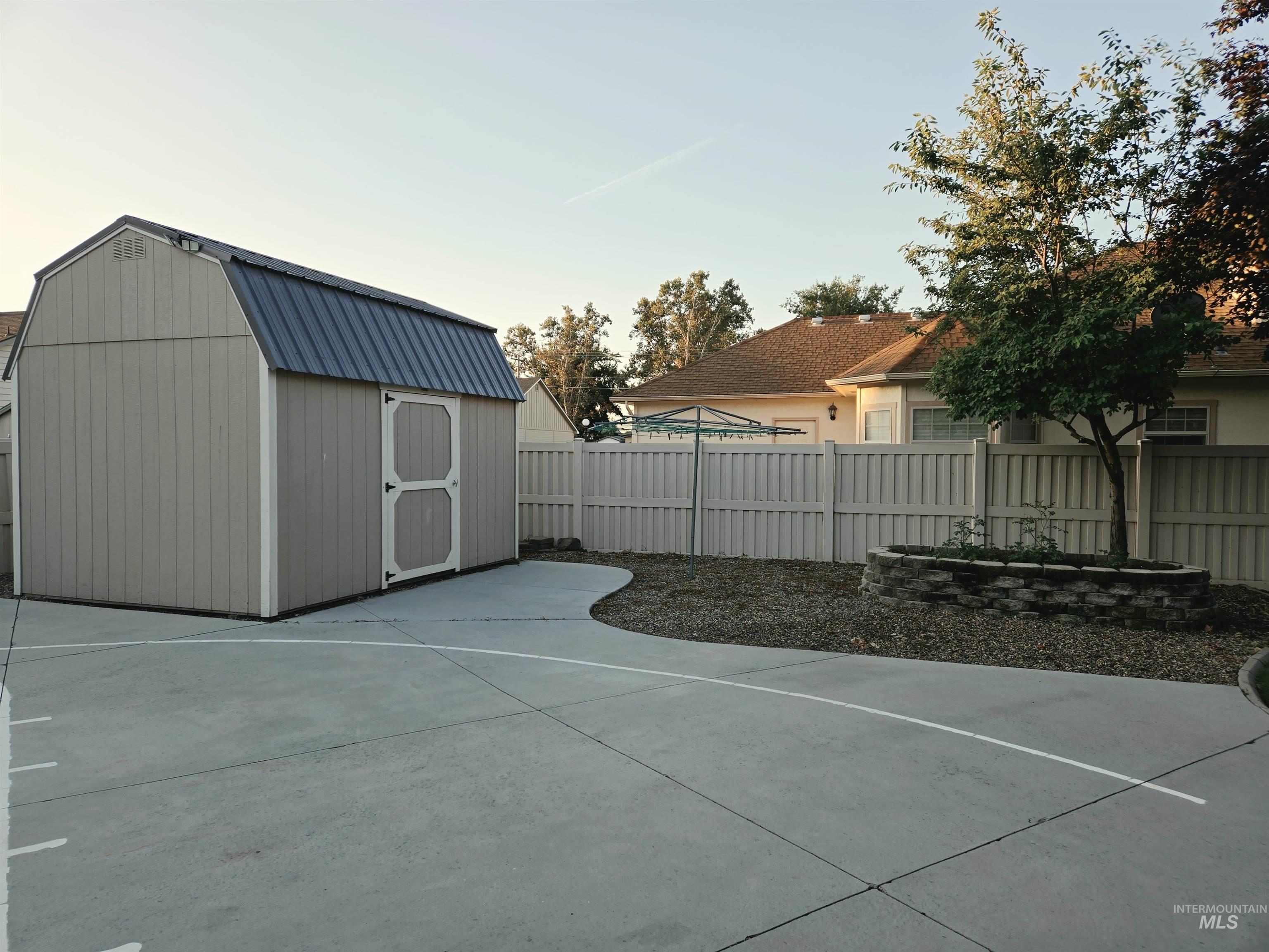 296 Sycamore St, Fruitland, Idaho 83619, 4 Bedrooms, 2.5 Bathrooms, Residential For Sale, Price $575,000,MLS 99000675