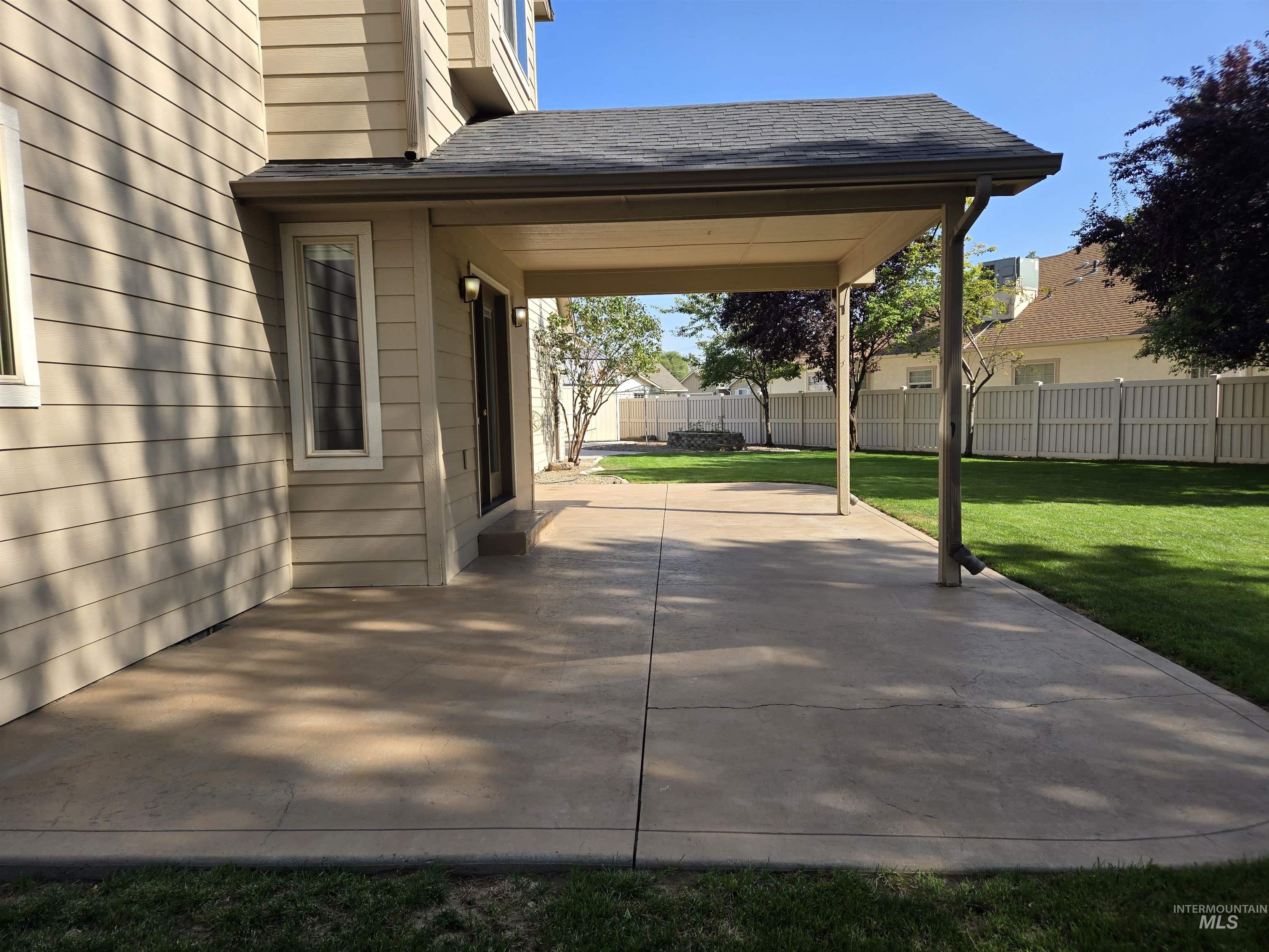 296 Sycamore St, Fruitland, Idaho 83619, 4 Bedrooms, 2.5 Bathrooms, Residential For Sale, Price $575,000,MLS 99000675