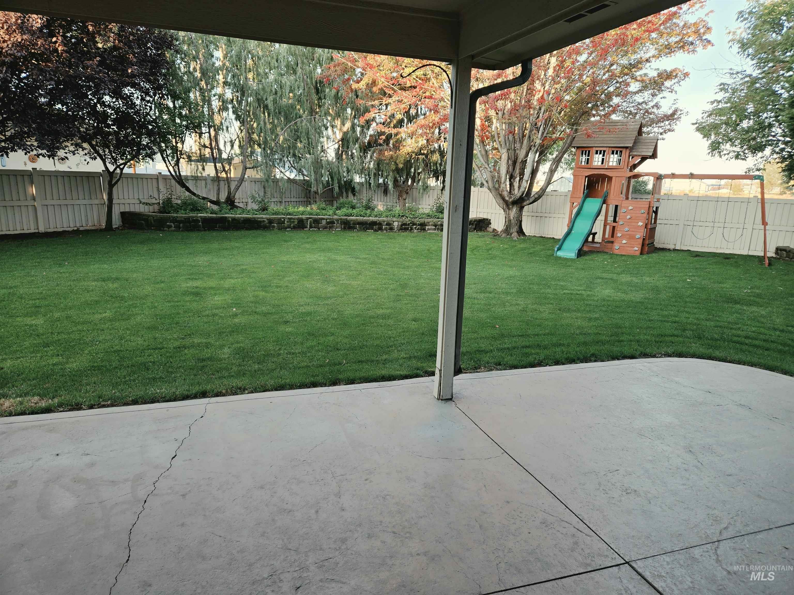 296 Sycamore St, Fruitland, Idaho 83619, 4 Bedrooms, 2.5 Bathrooms, Residential For Sale, Price $575,000,MLS 99000675