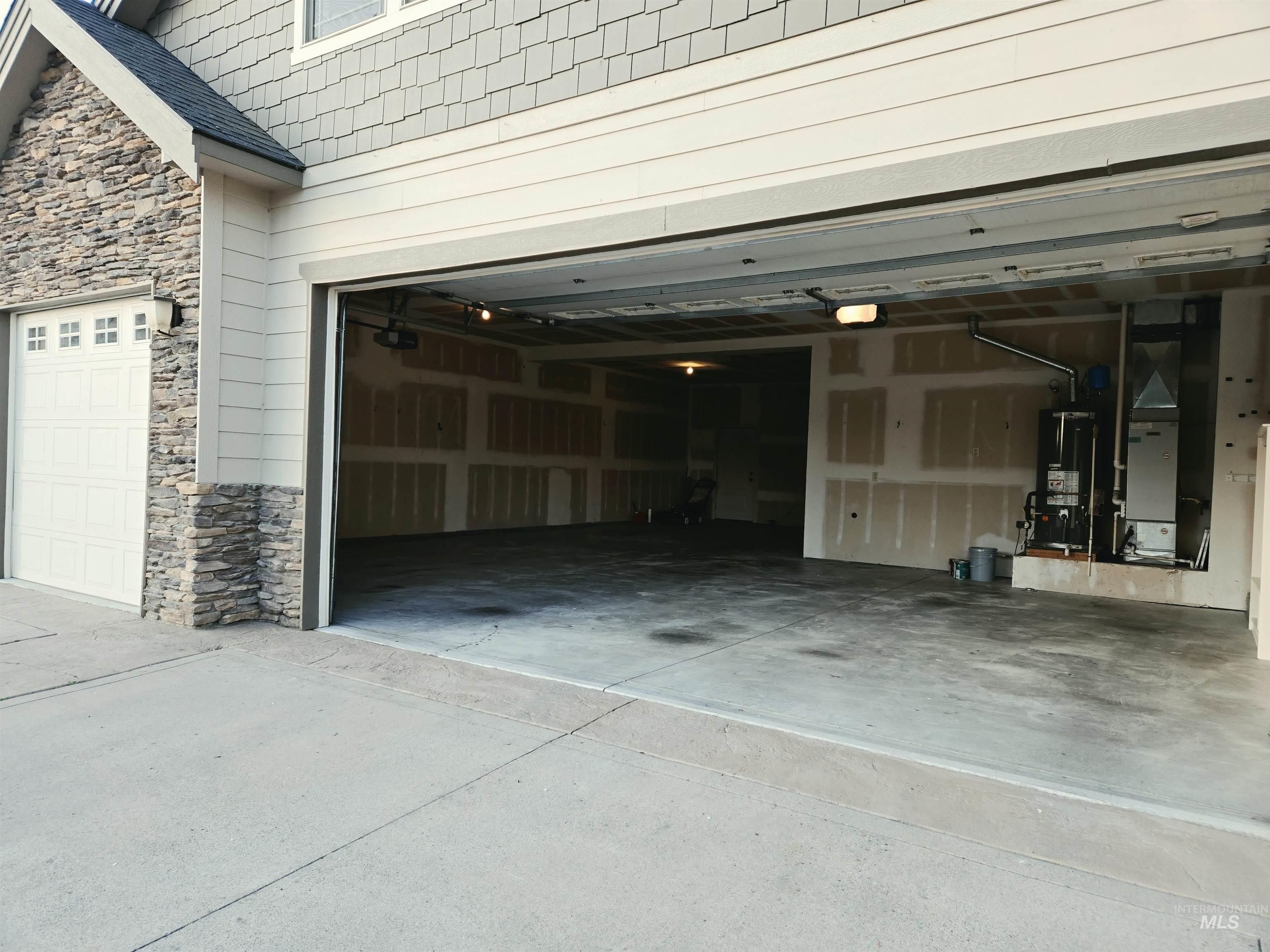 296 Sycamore St, Fruitland, Idaho 83619, 4 Bedrooms, 2.5 Bathrooms, Residential For Sale, Price $575,000,MLS 99000675