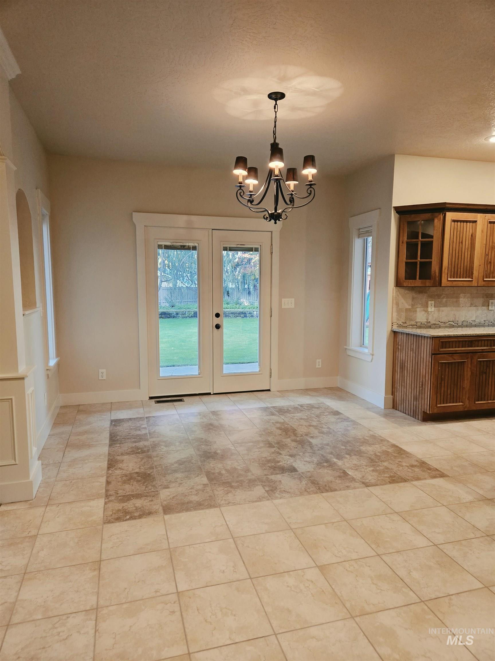 296 Sycamore St, Fruitland, Idaho 83619, 4 Bedrooms, 2.5 Bathrooms, Residential For Sale, Price $575,000,MLS 99000675