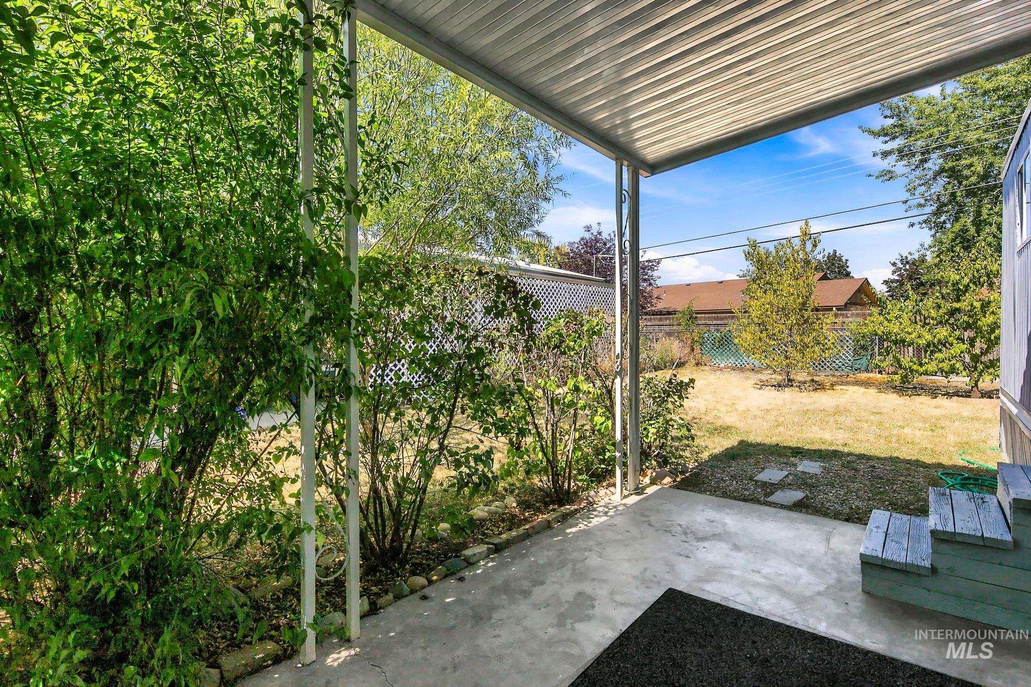 10710 W Ardyce Ln, Boise, Idaho 83713, 2 Bedrooms, 1 Bathroom, Residential For Sale, Price $62,500,MLS 99000676
