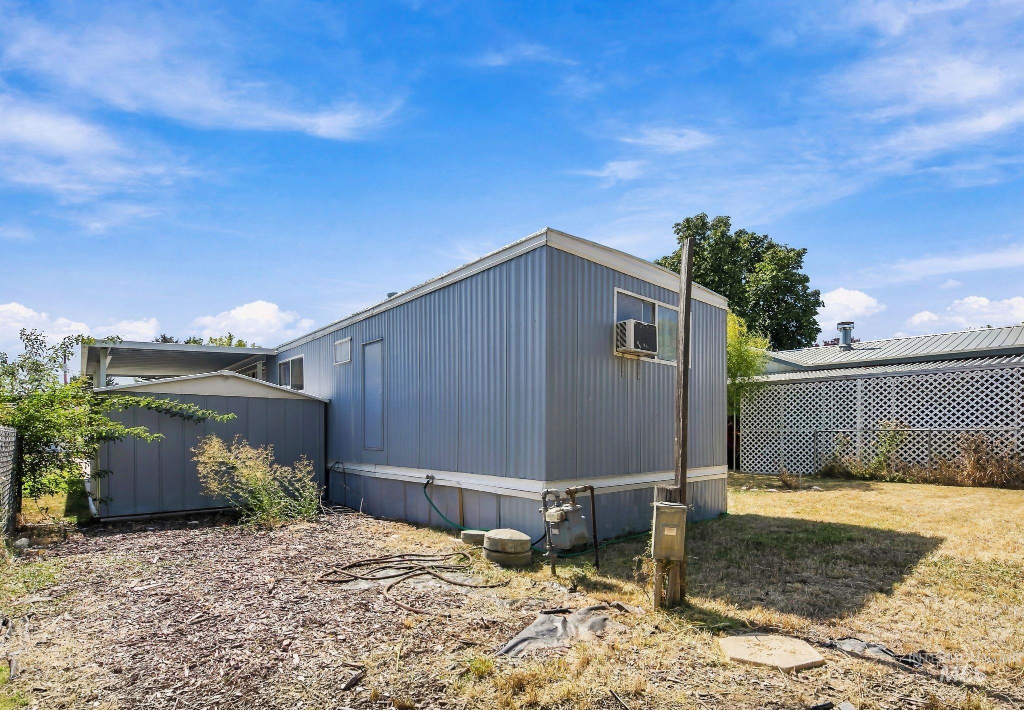 10710 W Ardyce Ln, Boise, Idaho 83713, 2 Bedrooms, 1 Bathroom, Residential For Sale, Price $62,500,MLS 99000676