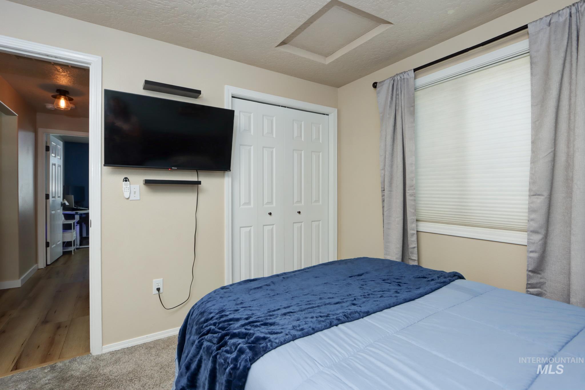985 W Greenhead St, Meridian, Idaho 83642, 4 Bedrooms, 2 Bathrooms, Residential For Sale, Price $450,000,MLS 99000679