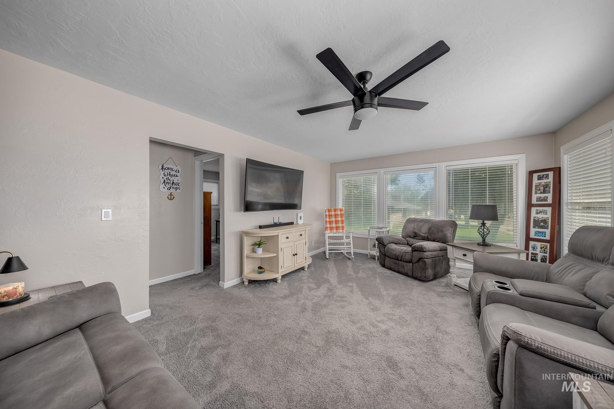 1501 Horning Way, Ontario, Oregon 97914, 5 Bedrooms, 3 Bathrooms, Residential For Sale, Price $475,000,MLS 99000685