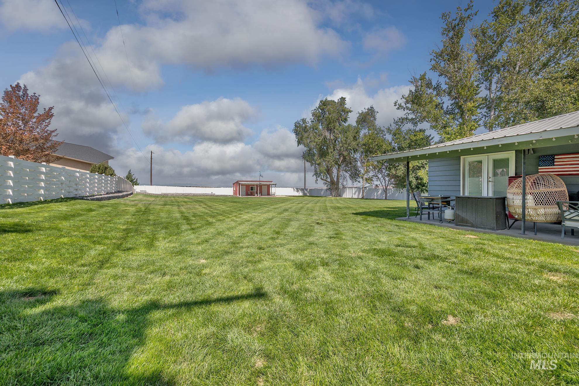 1501 Horning Way, Ontario, Oregon 97914, 5 Bedrooms, 3 Bathrooms, Residential For Sale, Price $475,000,MLS 99000685
