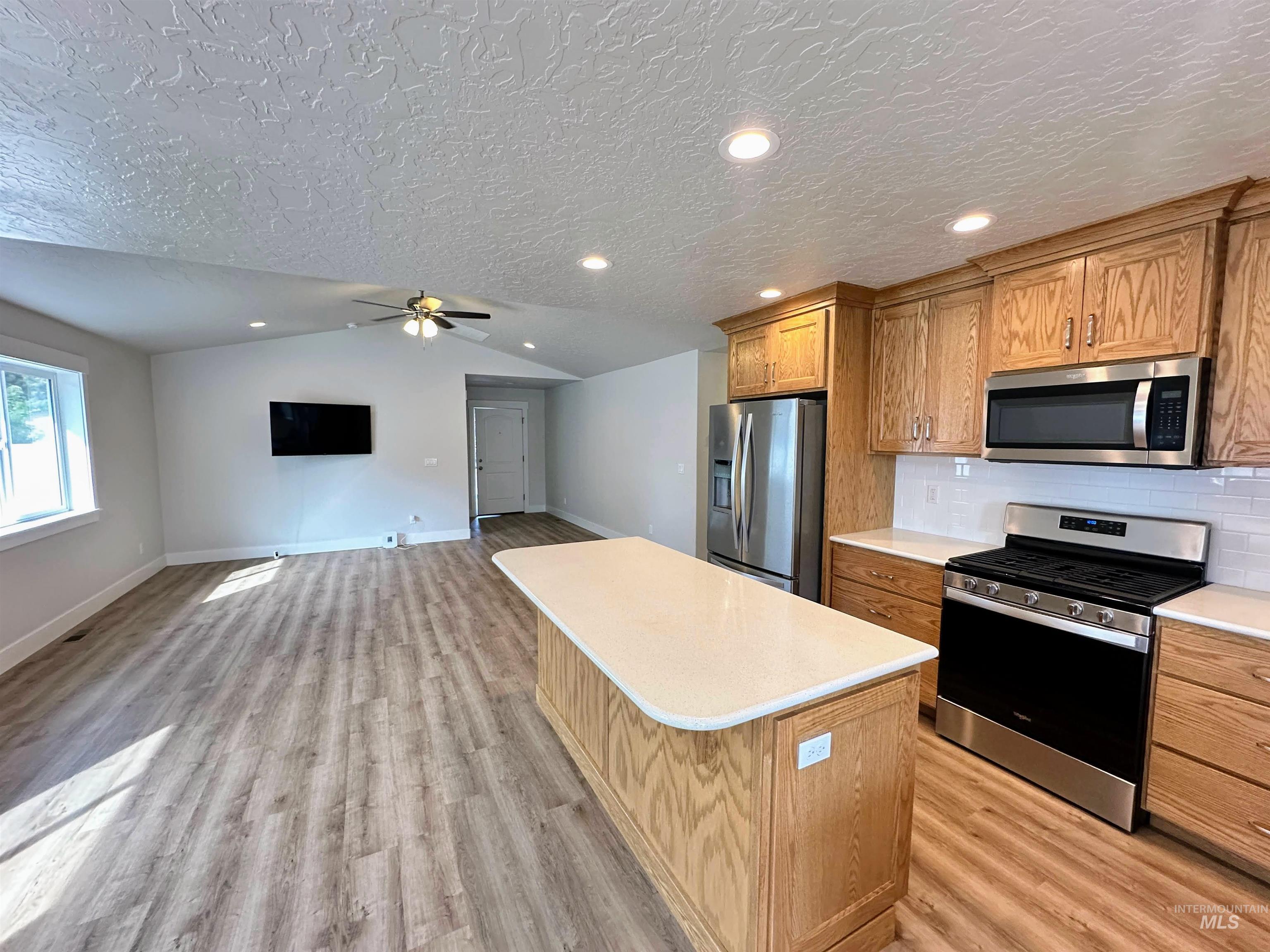 52 Sunset Dr, Ontario, Oregon 97914, 4 Bedrooms, 2 Bathrooms, Residential For Sale, Price $354,900,MLS 99000688