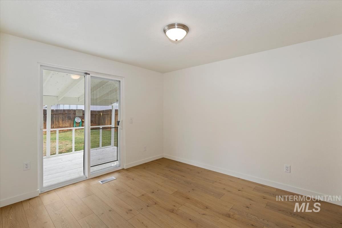 208 Young Ave., Nampa, Idaho 83651, 3 Bedrooms, 1 Bathroom, Residential For Sale, Price $329,900, 99000691