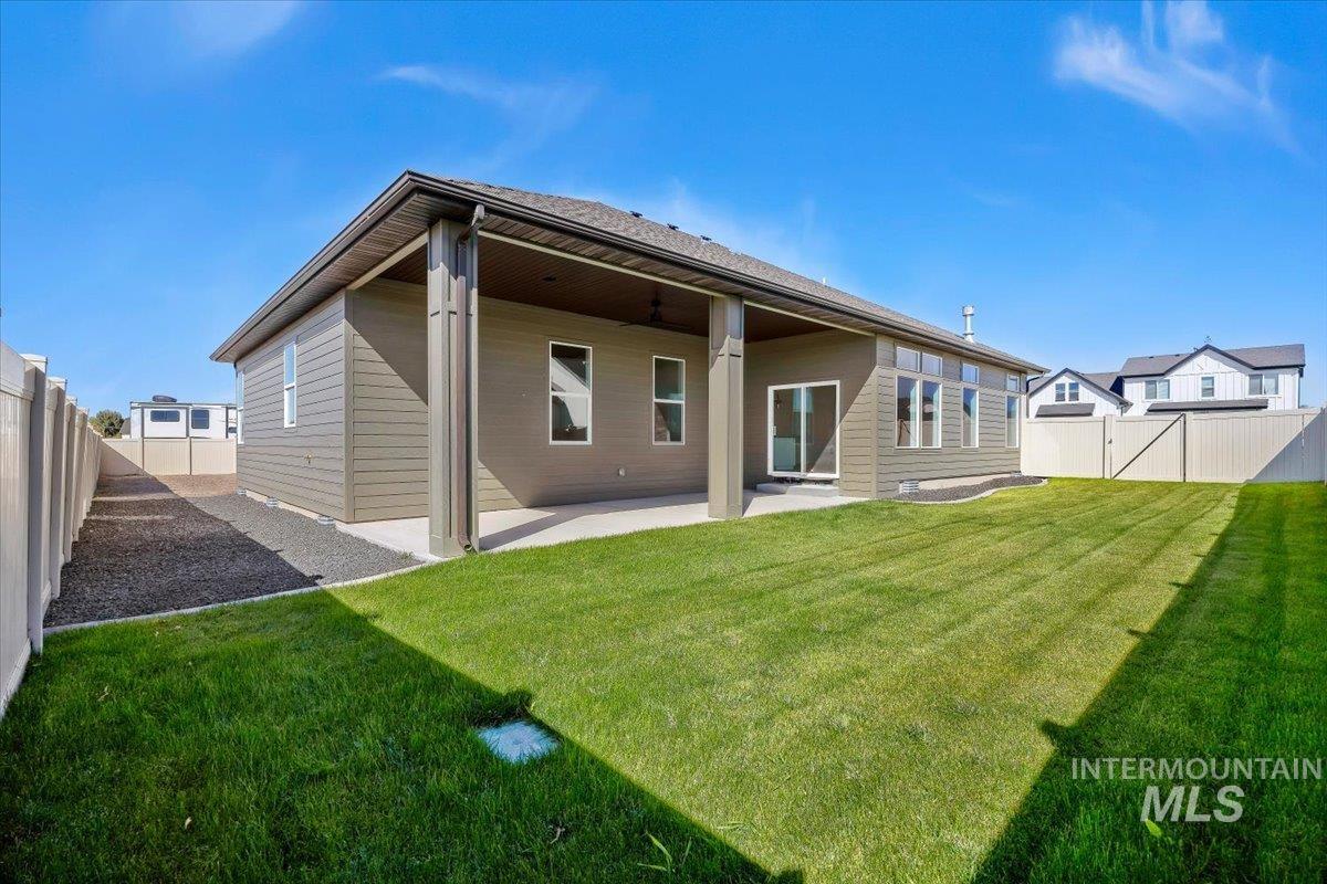 563 Moonstone Rd, Kimberly, Idaho 83341, 4 Bedrooms, 2.5 Bathrooms, Residential For Sale, Price $549,000,MLS 99000693