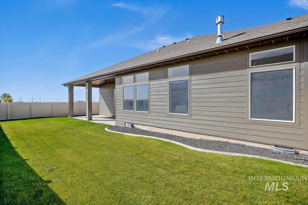 563 Moonstone Rd, Kimberly, Idaho 83341, 4 Bedrooms, 2.5 Bathrooms, Residential For Sale, Price $549,000,MLS 99000693