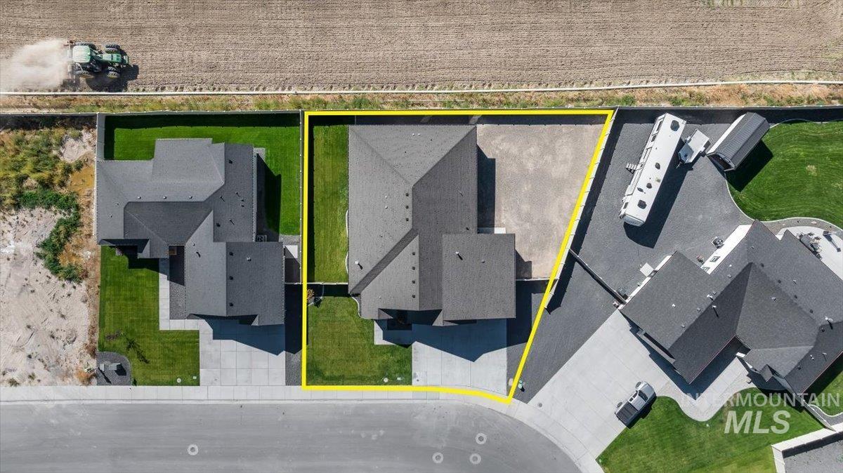 563 Moonstone Rd, Kimberly, Idaho 83341, 4 Bedrooms, 2.5 Bathrooms, Residential For Sale, Price $549,000,MLS 99000693