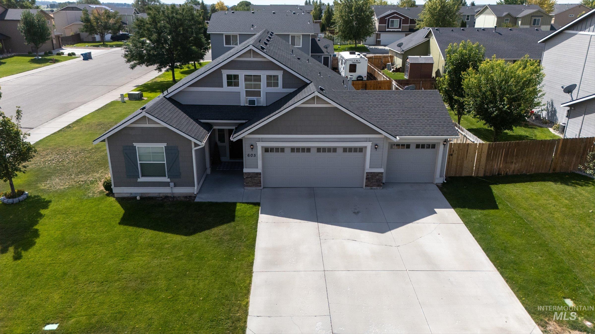 605 SW Panner, Mountain Home, Idaho 83647, 3 Bedrooms, 2 Bathrooms, Residential For Sale, Price $398,000, 99000696