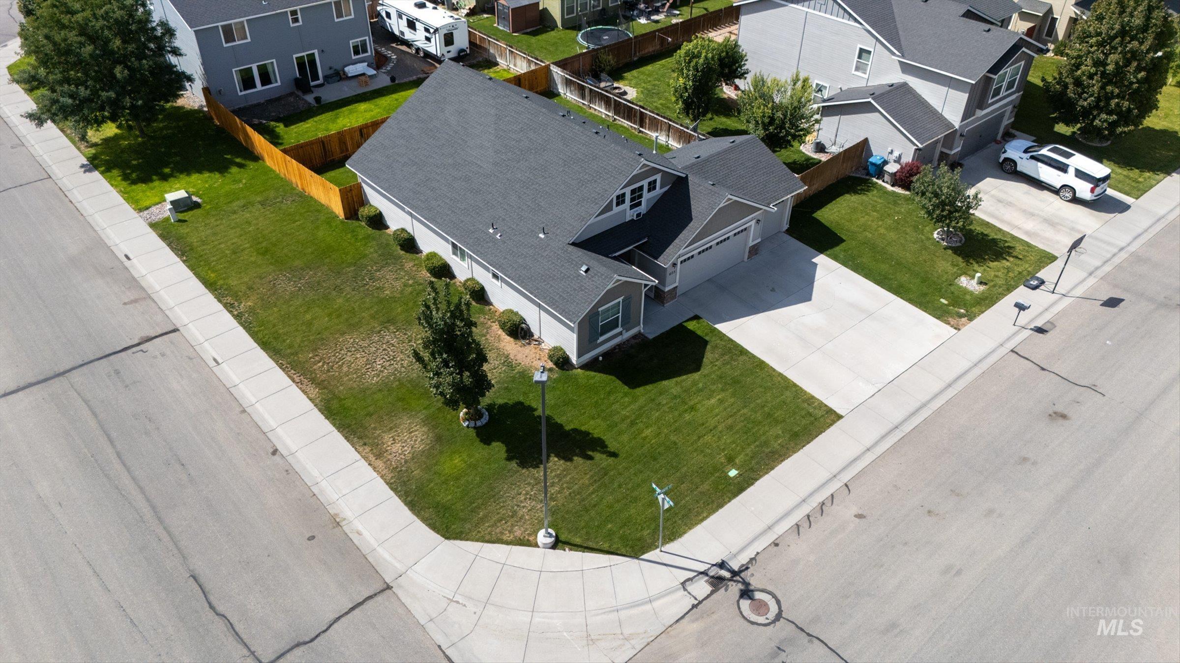 605 SW Panner, Mountain Home, Idaho 83647, 3 Bedrooms, 2 Bathrooms, Residential For Sale, Price $398,000, 99000696