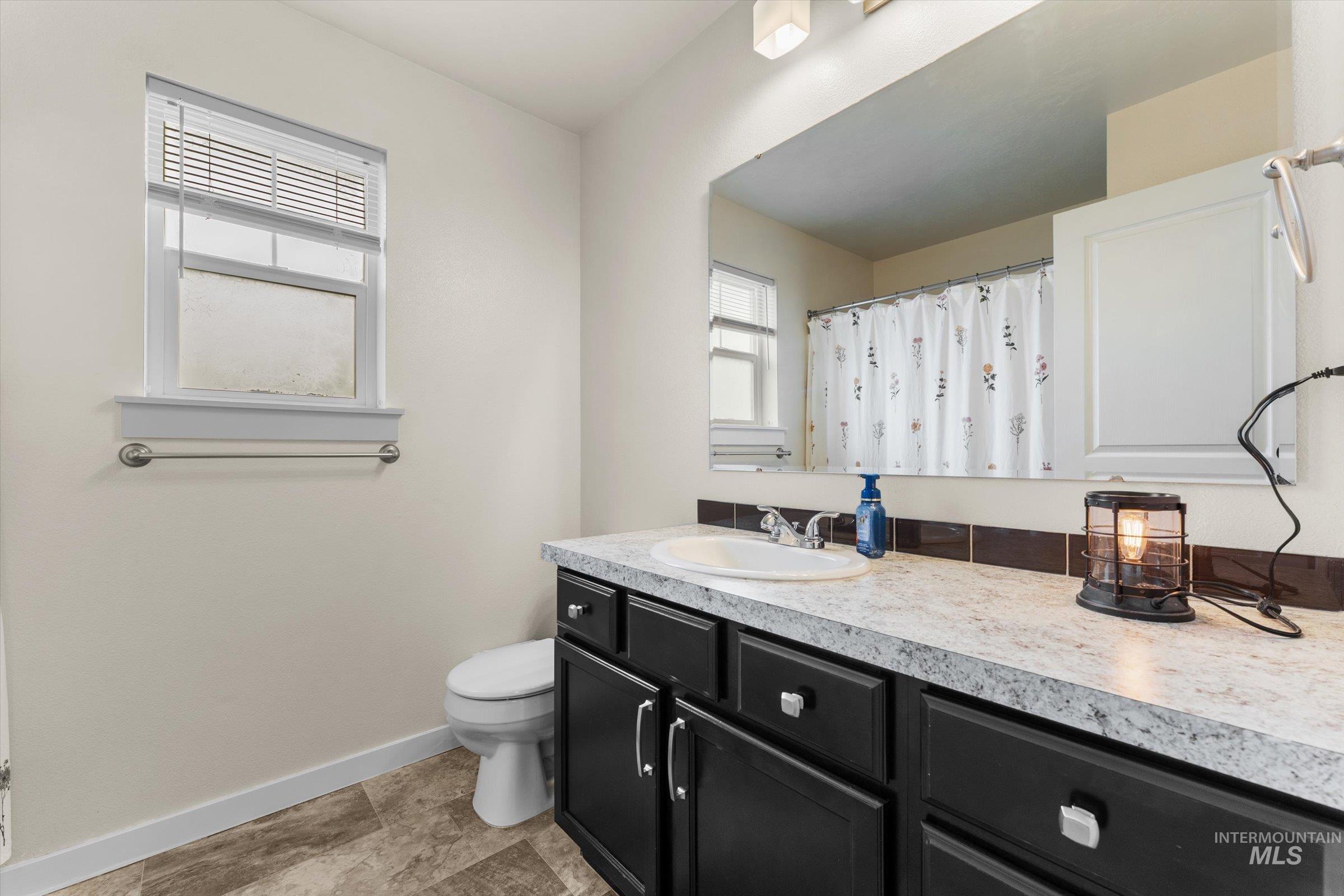 605 SW Panner, Mountain Home, Idaho 83647, 3 Bedrooms, 2 Bathrooms, Residential For Sale, Price $398,000, 99000696