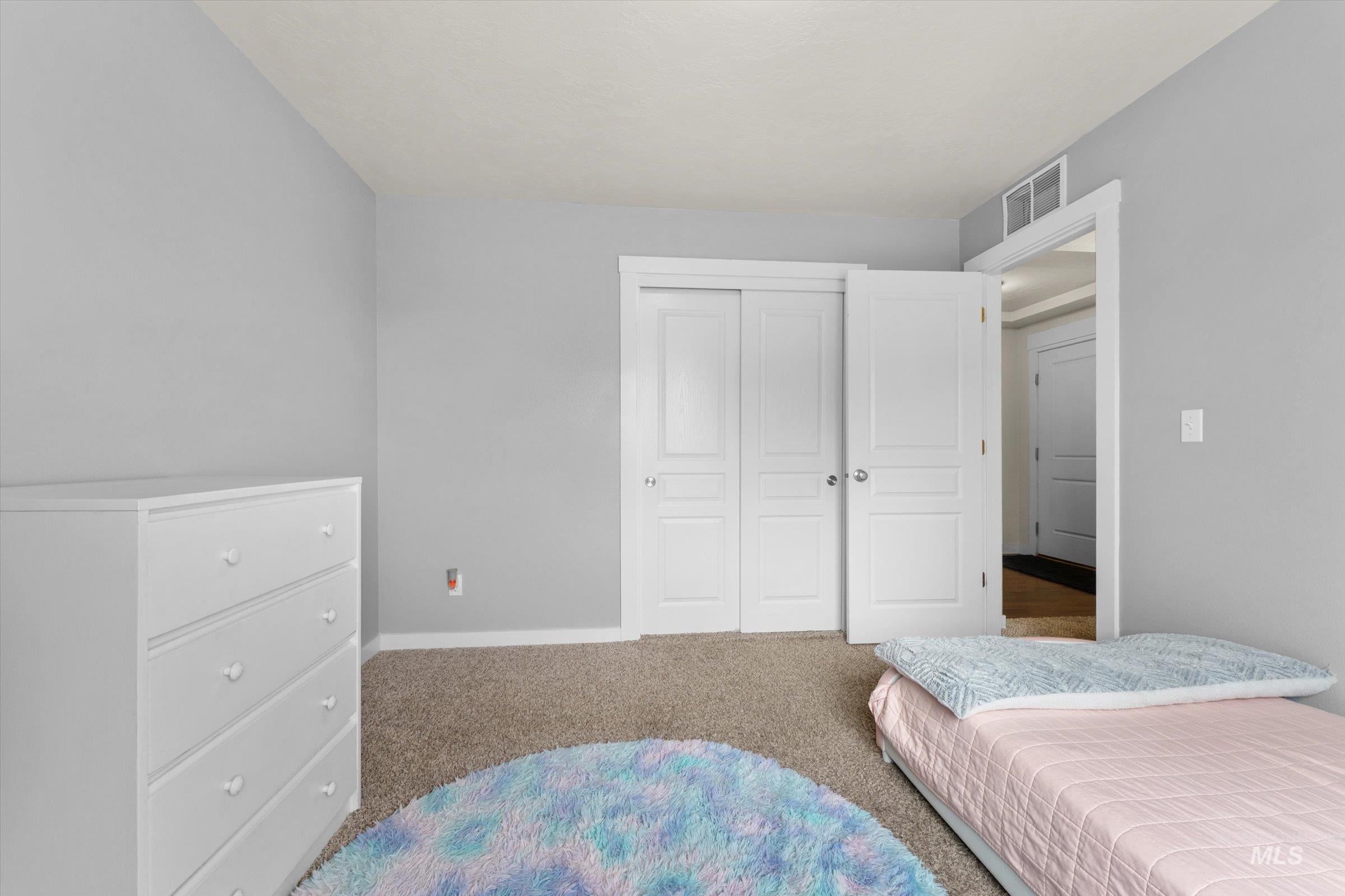 605 SW Panner, Mountain Home, Idaho 83647, 3 Bedrooms, 2 Bathrooms, Residential For Sale, Price $398,000, 99000696