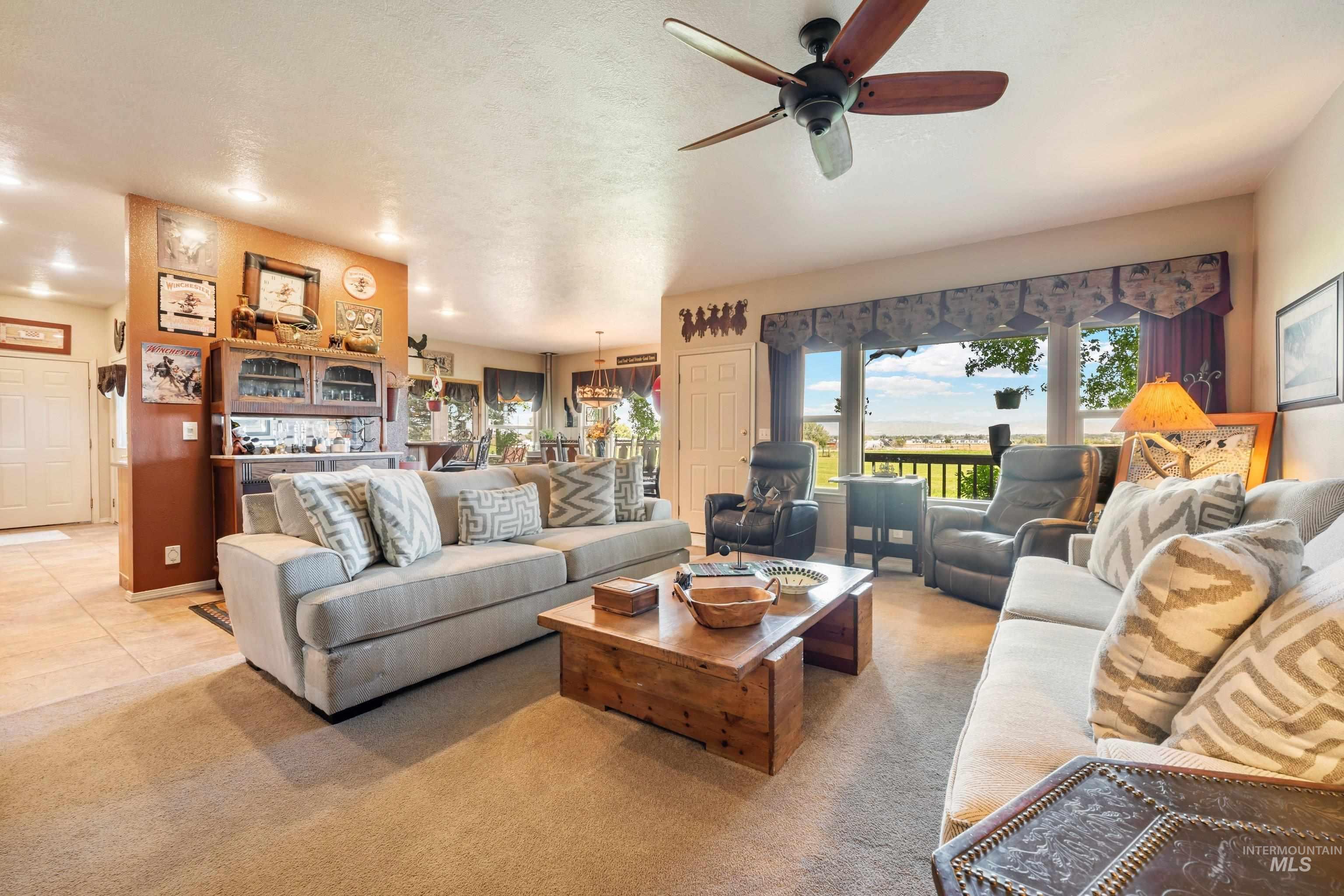 479 E King Rd, Kuna, Idaho 83634, 3 Bedrooms, 2 Bathrooms, Residential For Sale, Price $1,500,000,MLS 99000697
