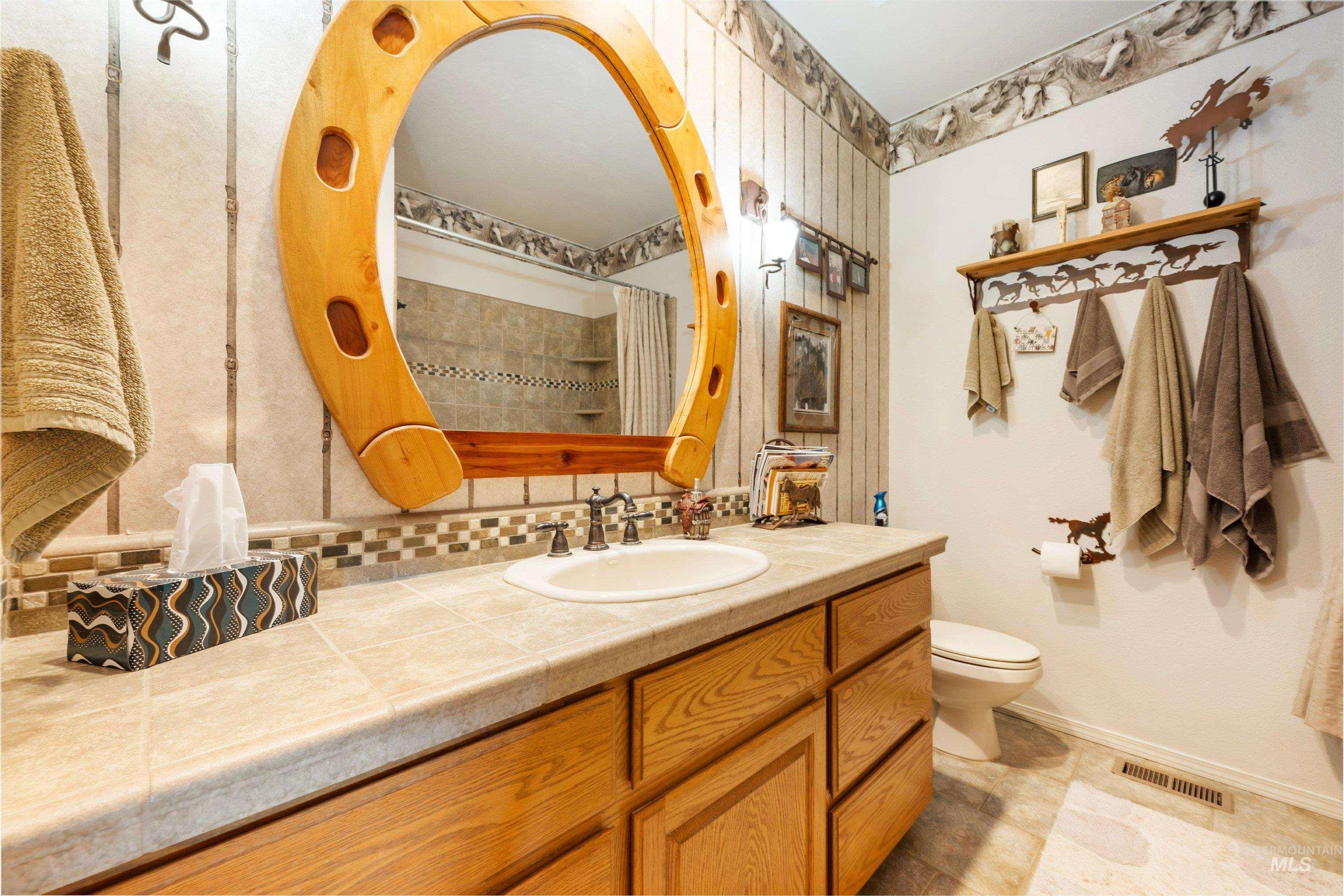 479 E King Rd, Kuna, Idaho 83634, 3 Bedrooms, 2 Bathrooms, Residential For Sale, Price $1,500,000,MLS 99000697