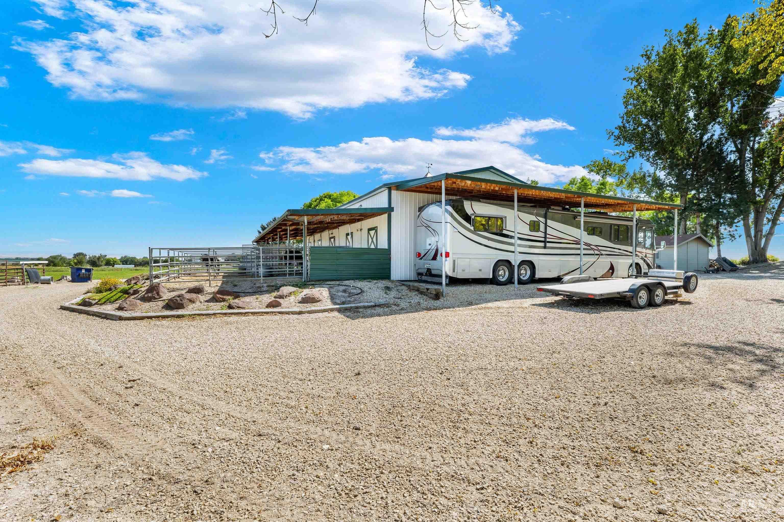 479 E King Rd, Kuna, Idaho 83634, 3 Bedrooms, 2 Bathrooms, Residential For Sale, Price $1,500,000,MLS 99000697