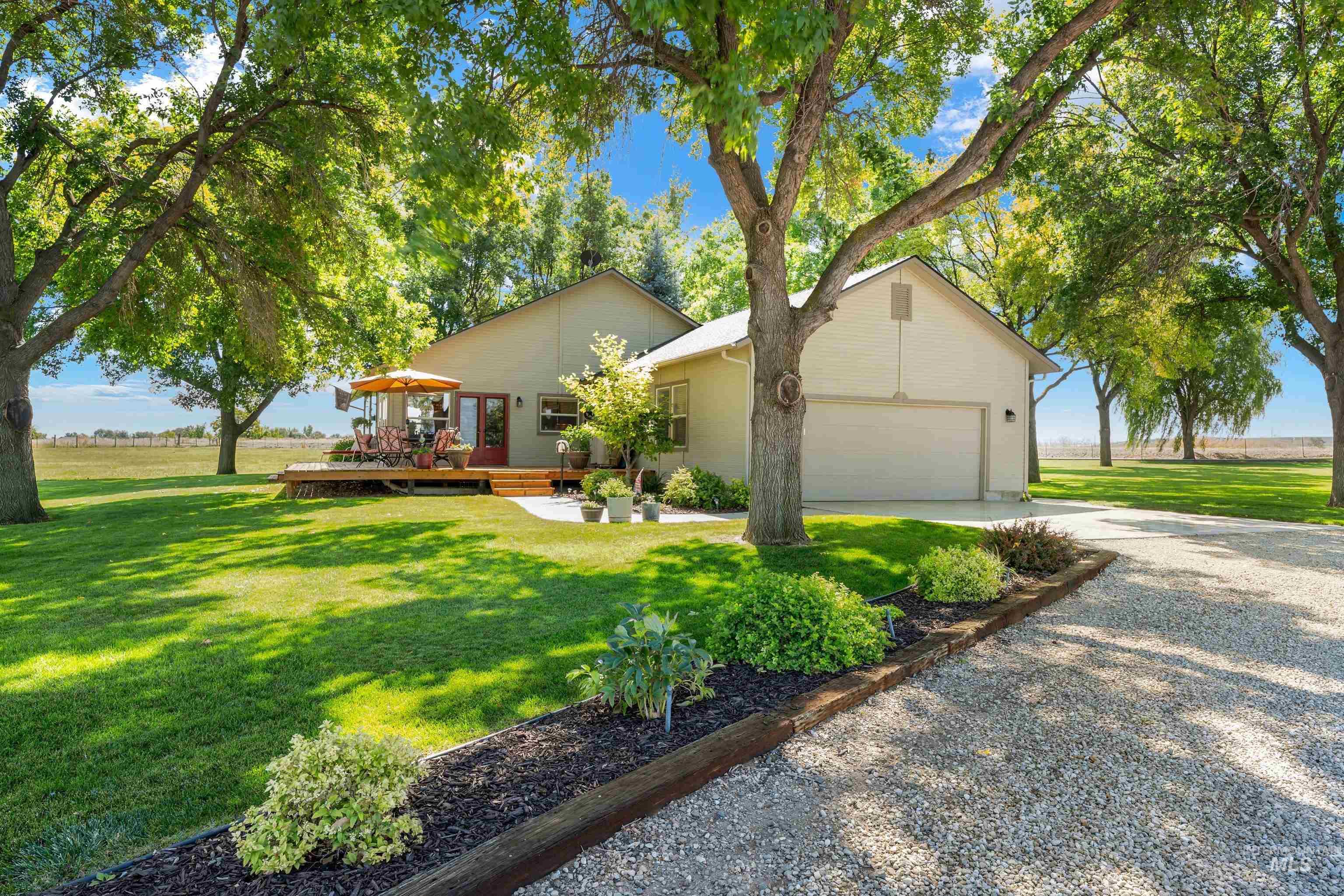 479 E King Rd, Kuna, Idaho 83634, 3 Bedrooms, 2 Bathrooms, Residential For Sale, Price $1,500,000,MLS 99000697