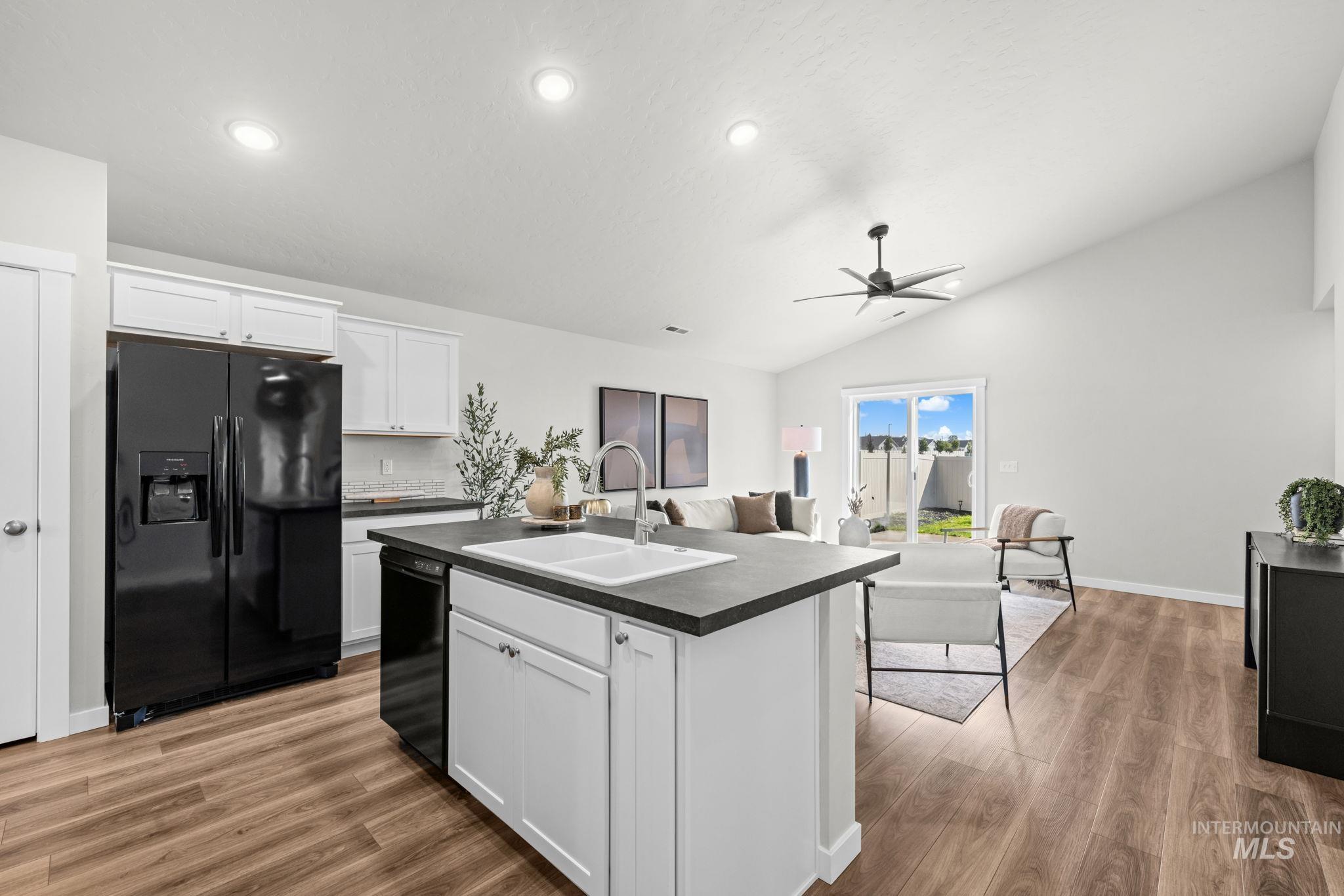 5634 S Memory Ave, Meridian, Idaho 83642, 3 Bedrooms, 2 Bathrooms, Residential For Sale, Price $415,000, 99000698