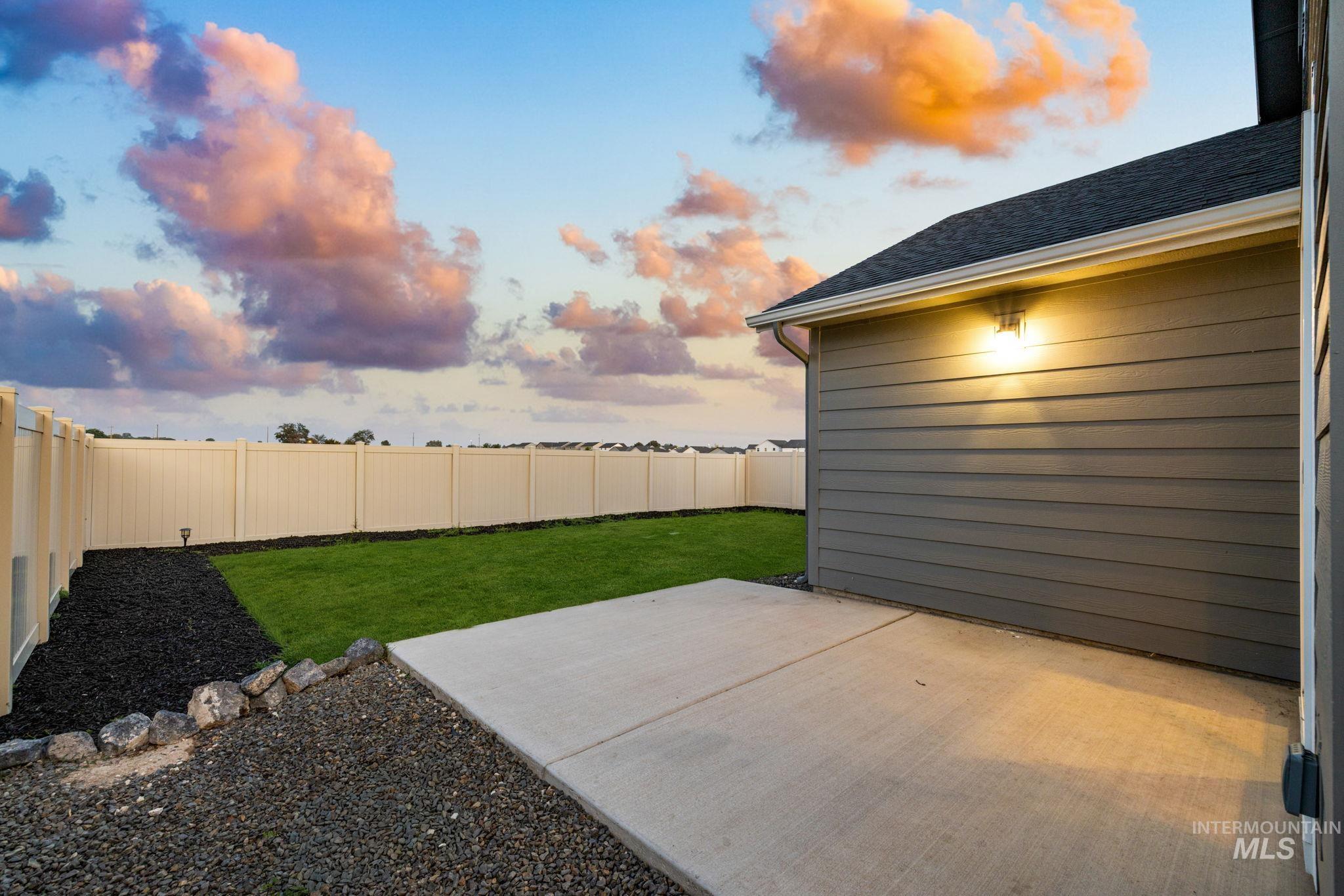 5634 S Memory Ave, Meridian, Idaho 83642, 3 Bedrooms, 2 Bathrooms, Residential For Sale, Price $415,000, 99000698