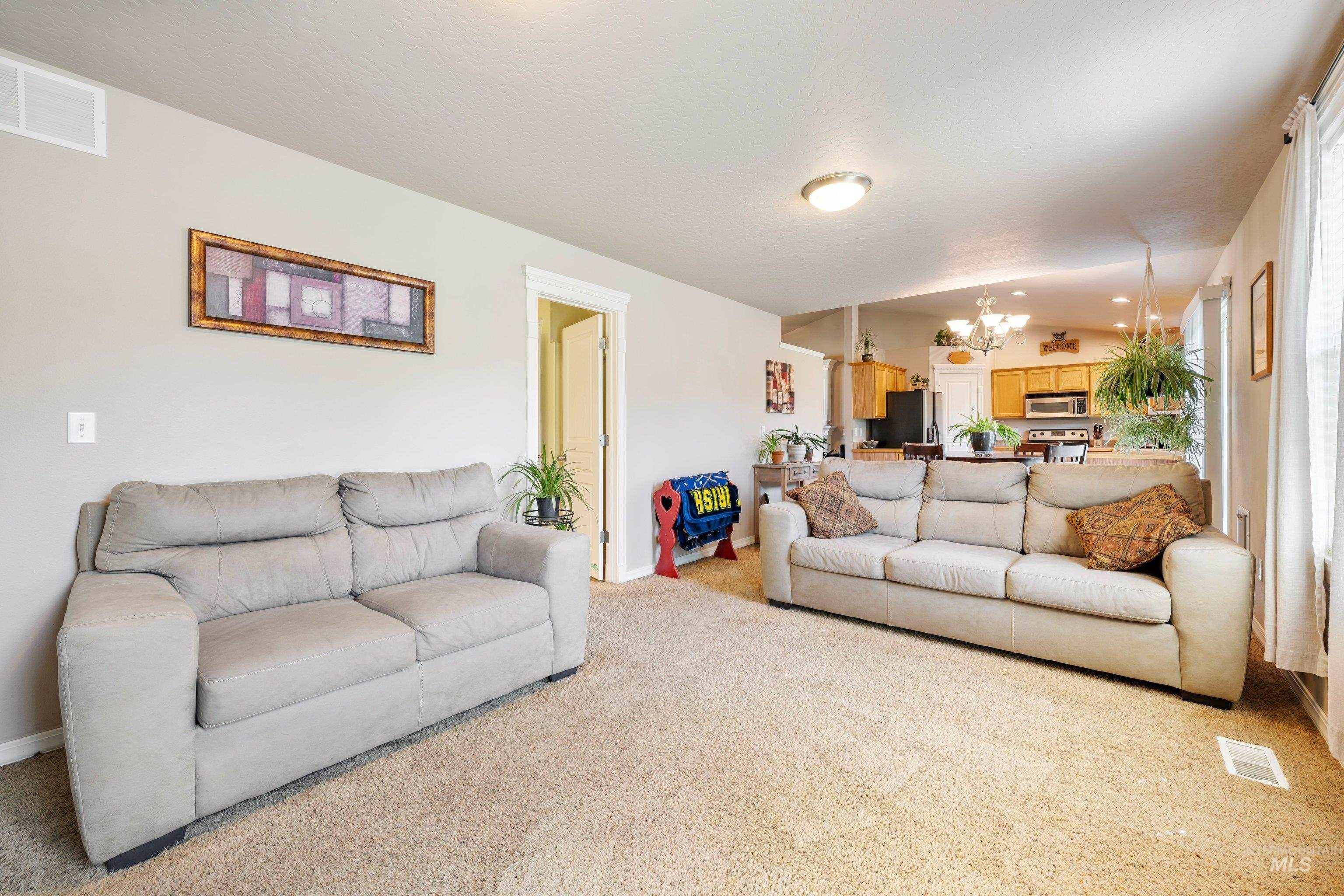 301 N Summerwind Dr, Nampa, Idaho 83651, 4 Bedrooms, 3 Bathrooms, Residential For Sale, Price $429,000, 99000699