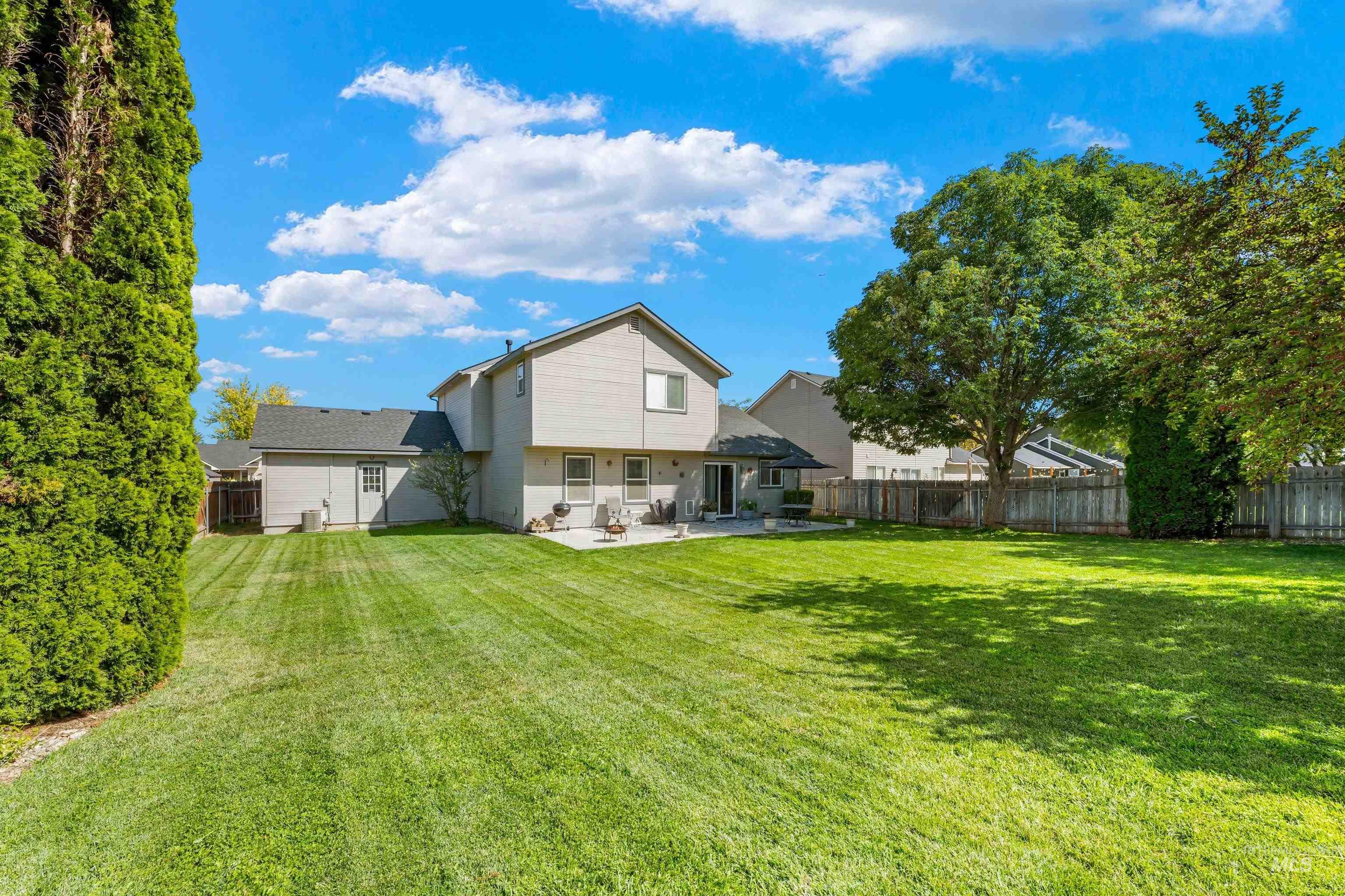 301 N Summerwind Dr, Nampa, Idaho 83651, 4 Bedrooms, 3 Bathrooms, Residential For Sale, Price $429,000, 99000699