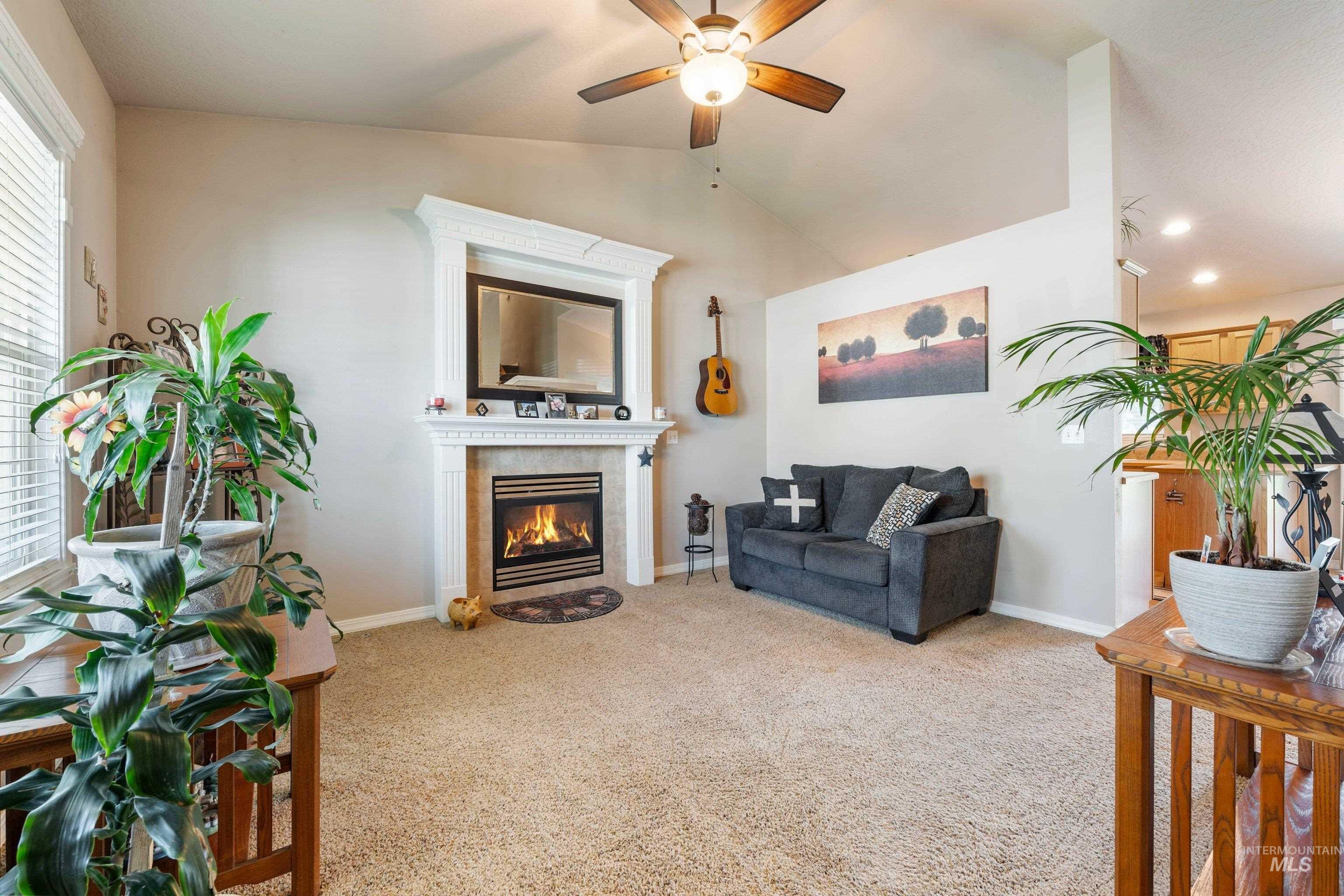 301 N Summerwind Dr, Nampa, Idaho 83651, 4 Bedrooms, 3 Bathrooms, Residential For Sale, Price $429,000, 99000699